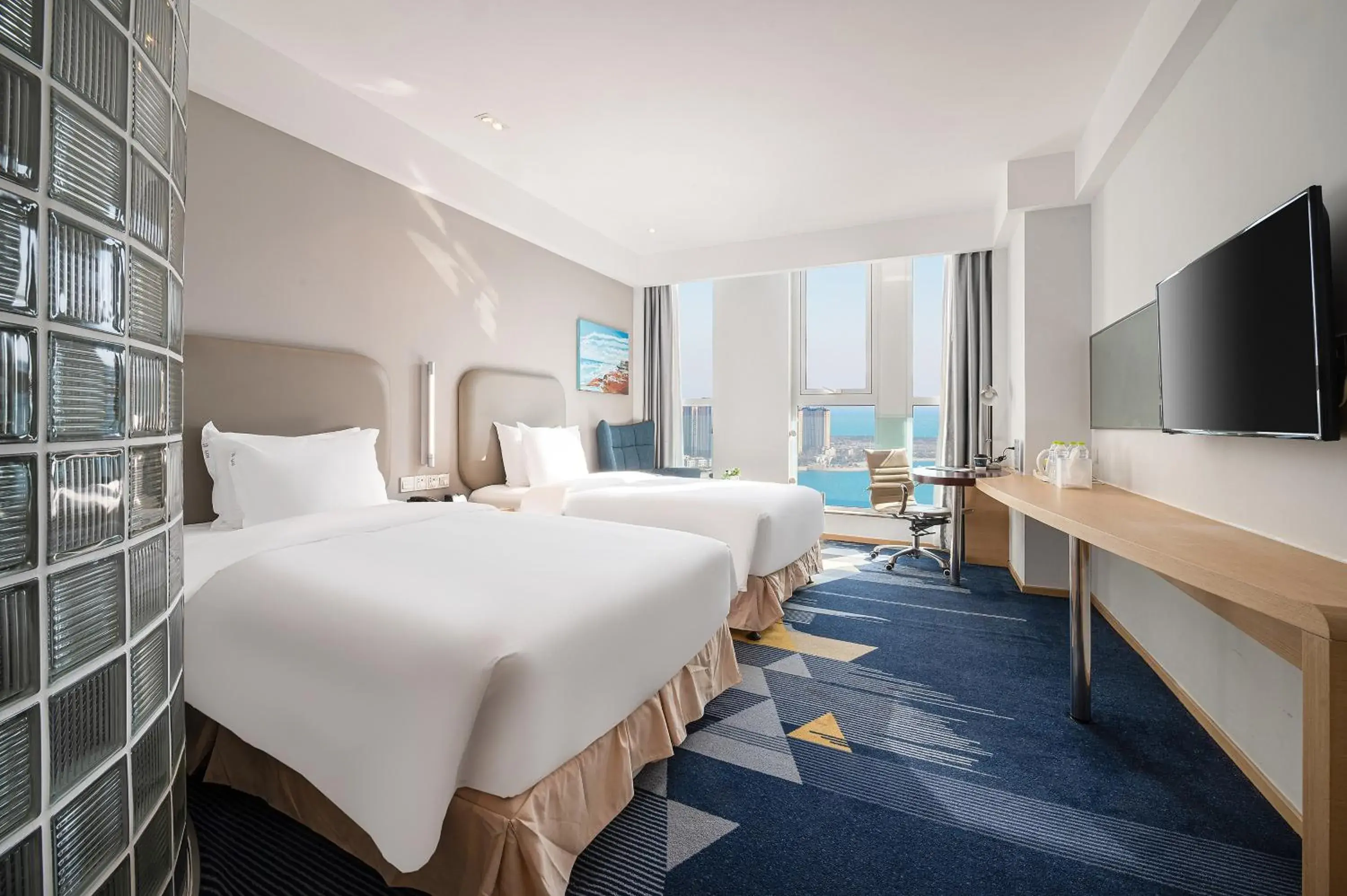 Superior Twin Room in Holiday Inn Express - Qingdao West Coast by IHG Superior Twin Room in Holiday Inn Express - Qingdao West Coast by IHG