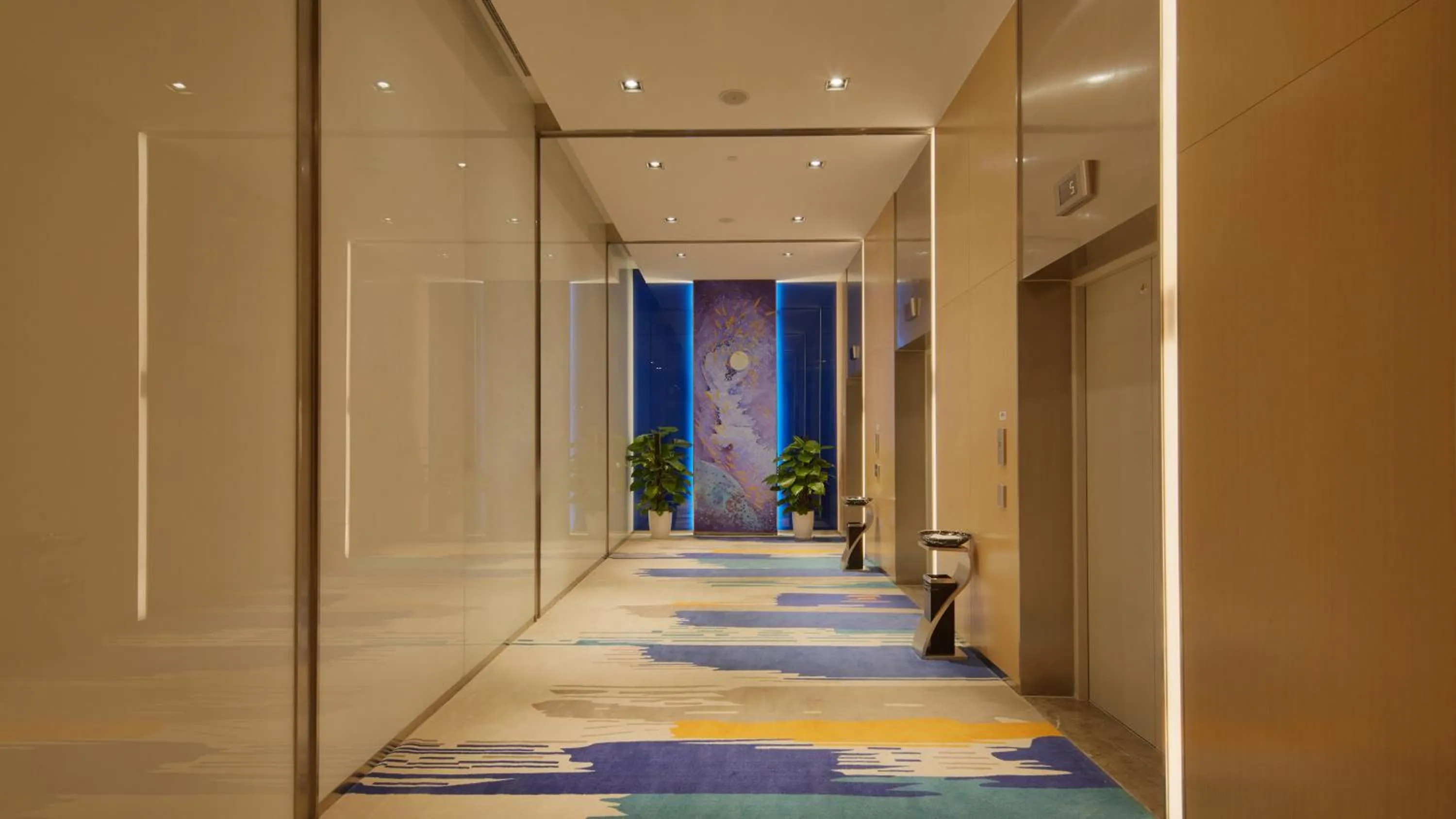 Lobby or reception in Holiday Inn Express - Qingdao West Coast by IHG