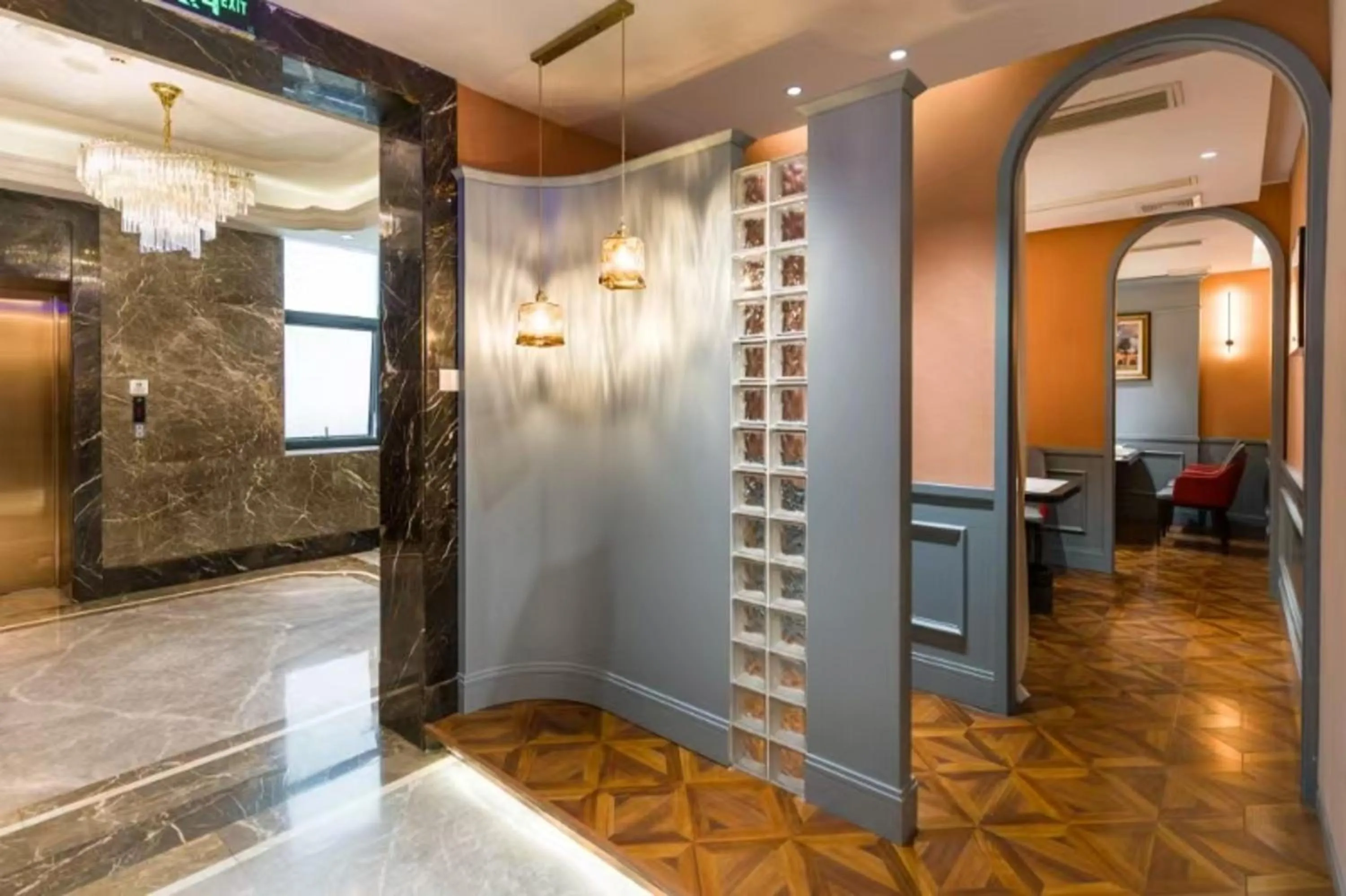 Restaurant/places to eat in Holiday Inn Express Hefei Shushan by IHG