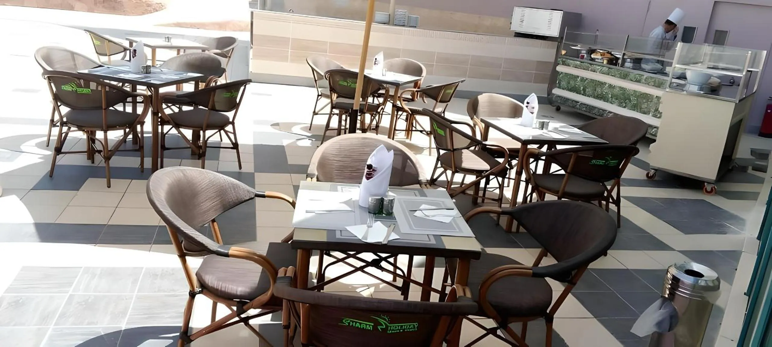 Restaurant/places to eat in Sharm Holiday Resort