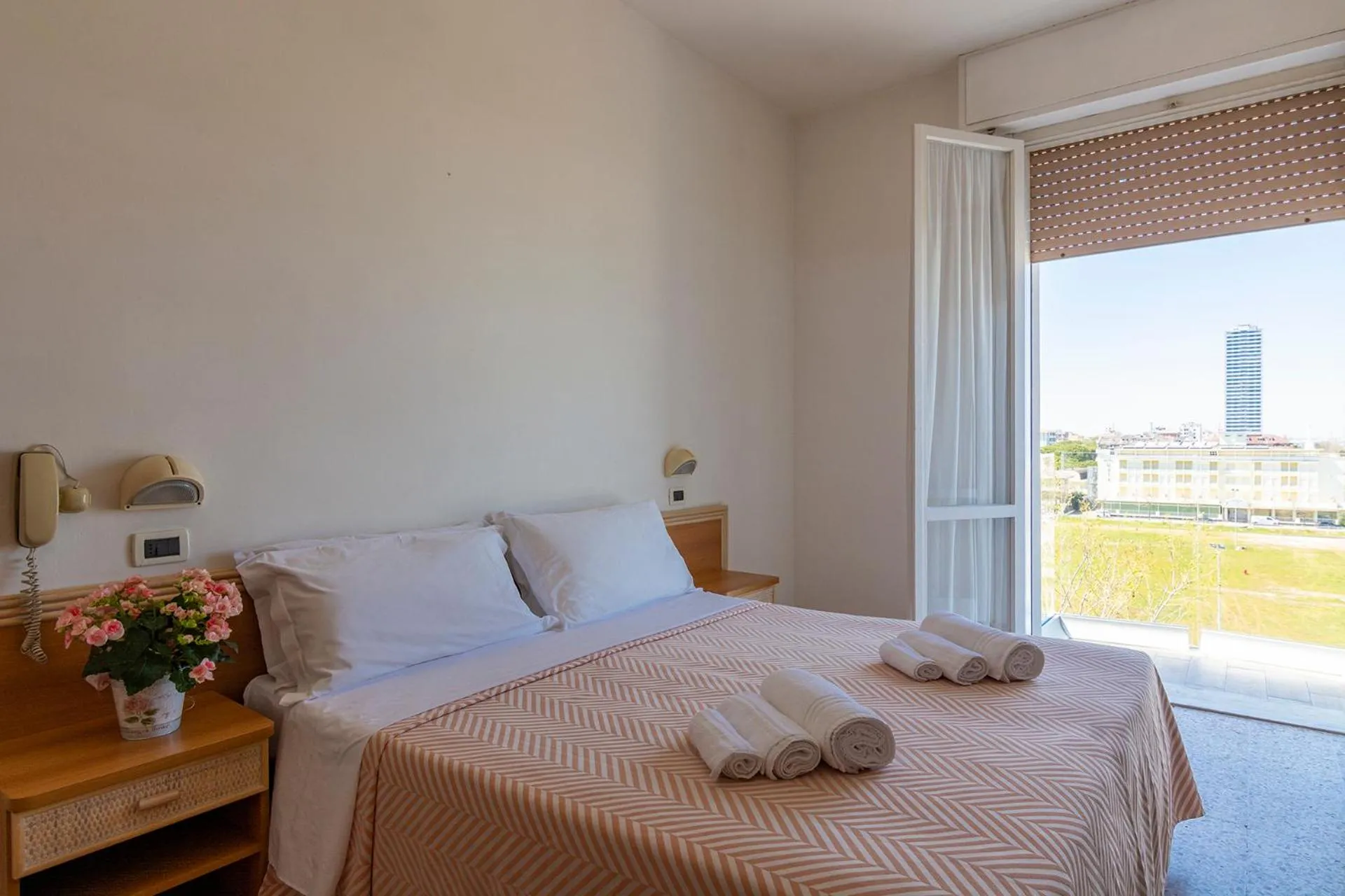 View (from property/room), Bed in Hotel Atlas