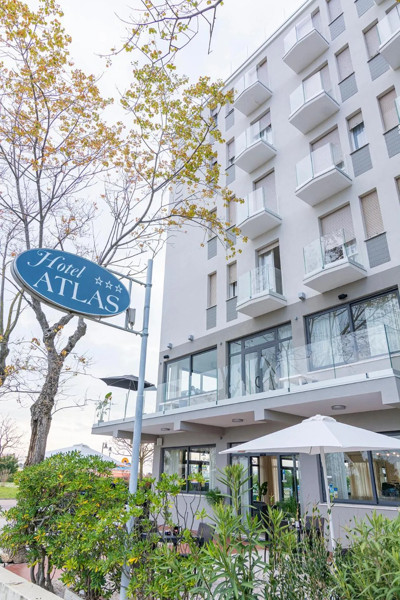 Facade/entrance in Hotel Atlas