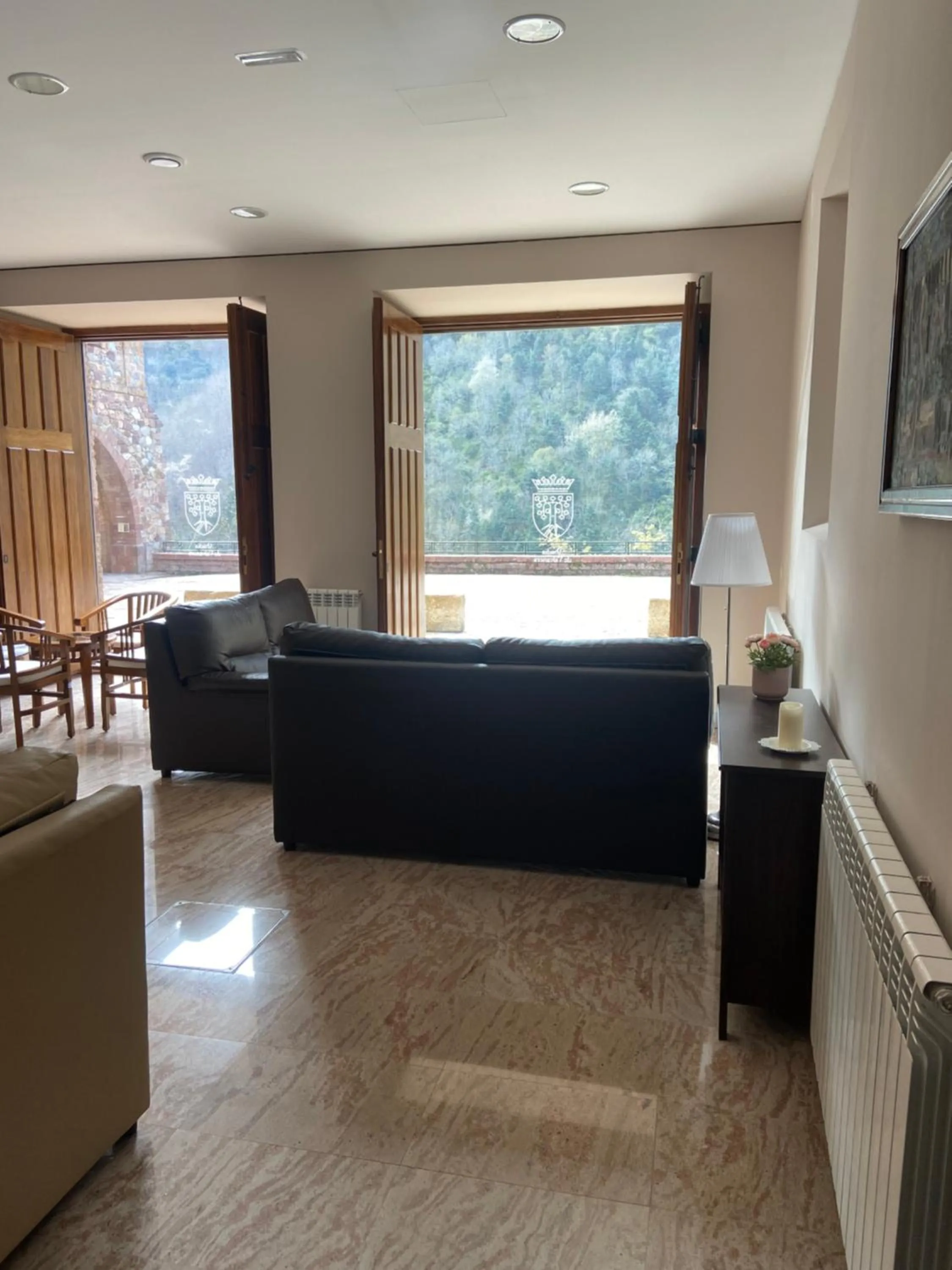 MONASTERIO de SANTA MARÍA DE VALVANERA