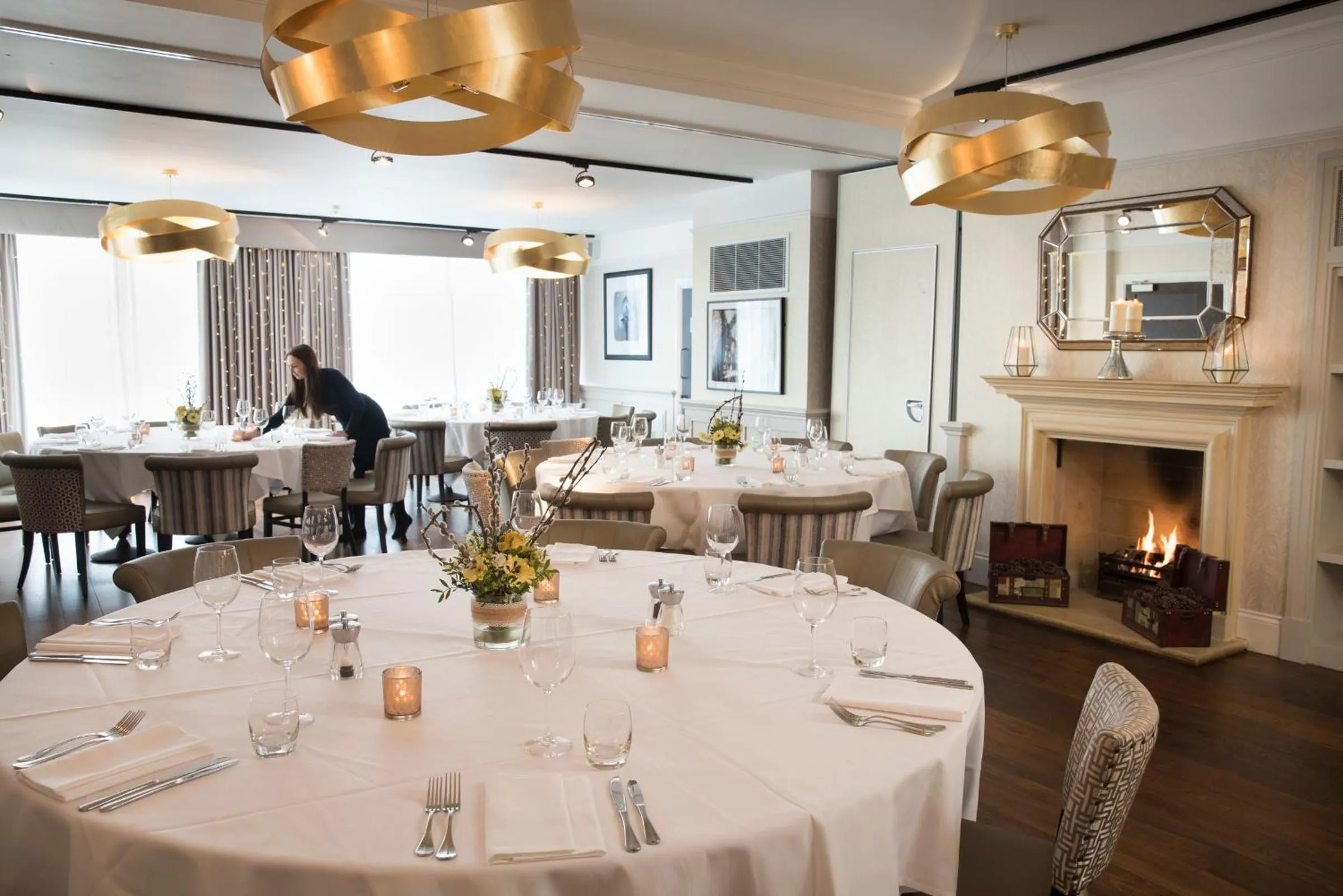 Restaurant/places to eat in The West Park Hotel