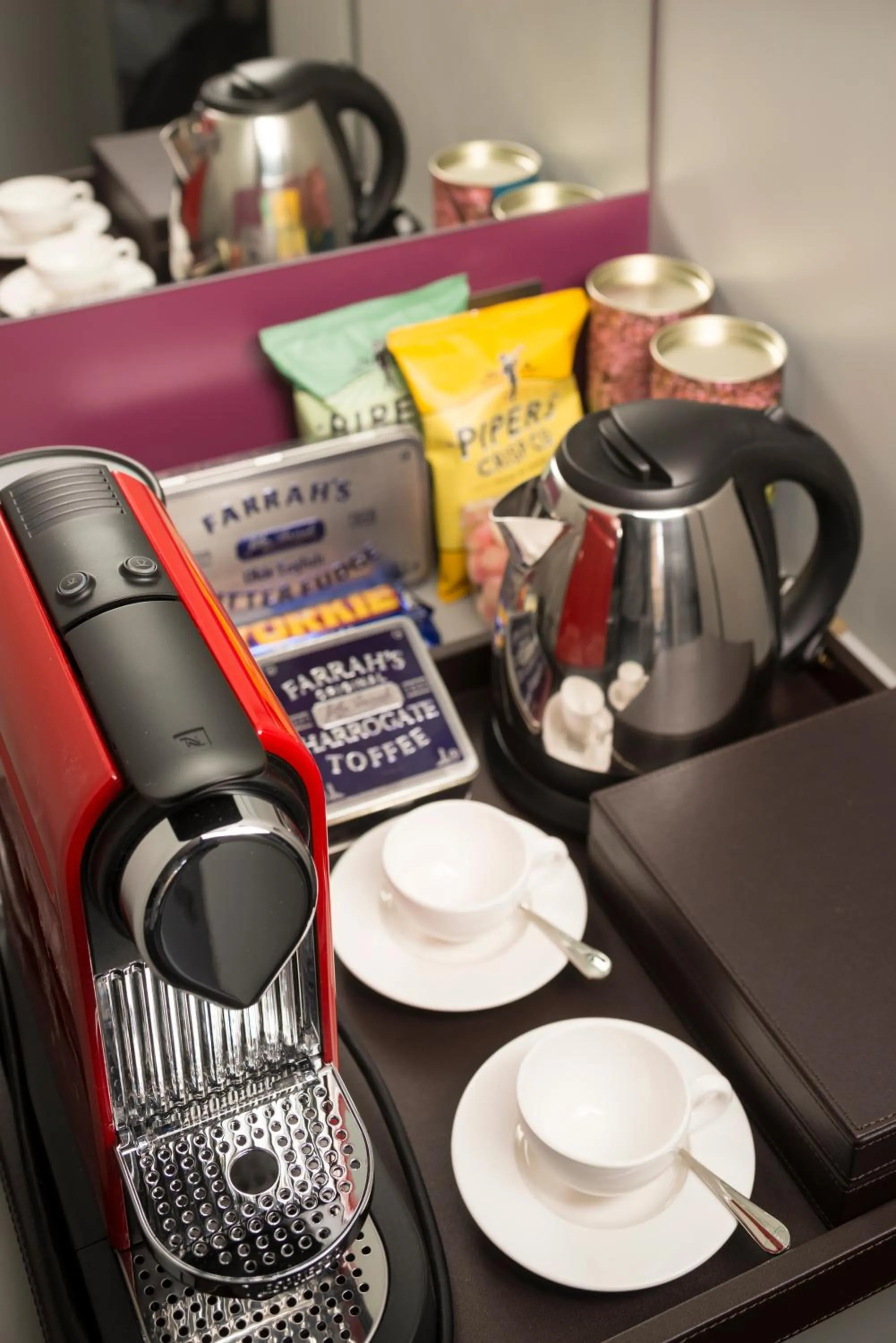 Coffee/tea facilities in The West Park Hotel