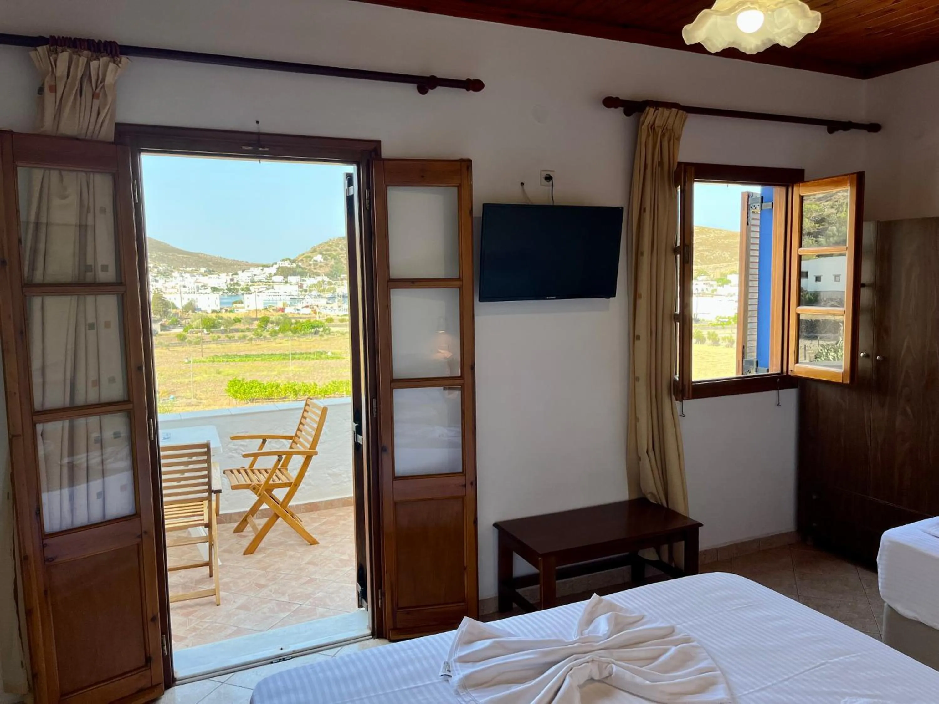 Balcony/Terrace, Bed in Nicolas Studios