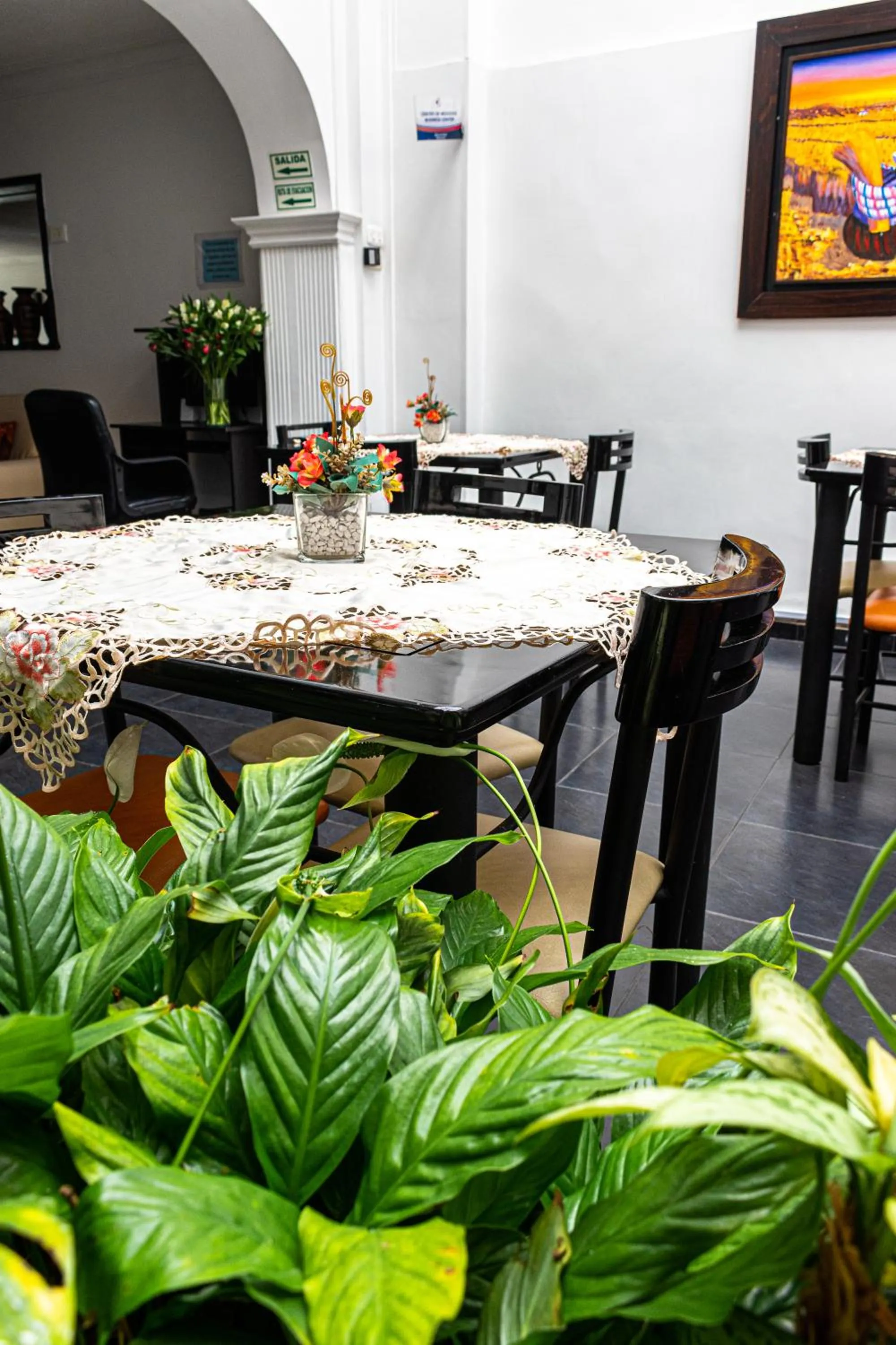 Dining area in Hotel Central House a 5 min de la Embajada Americana