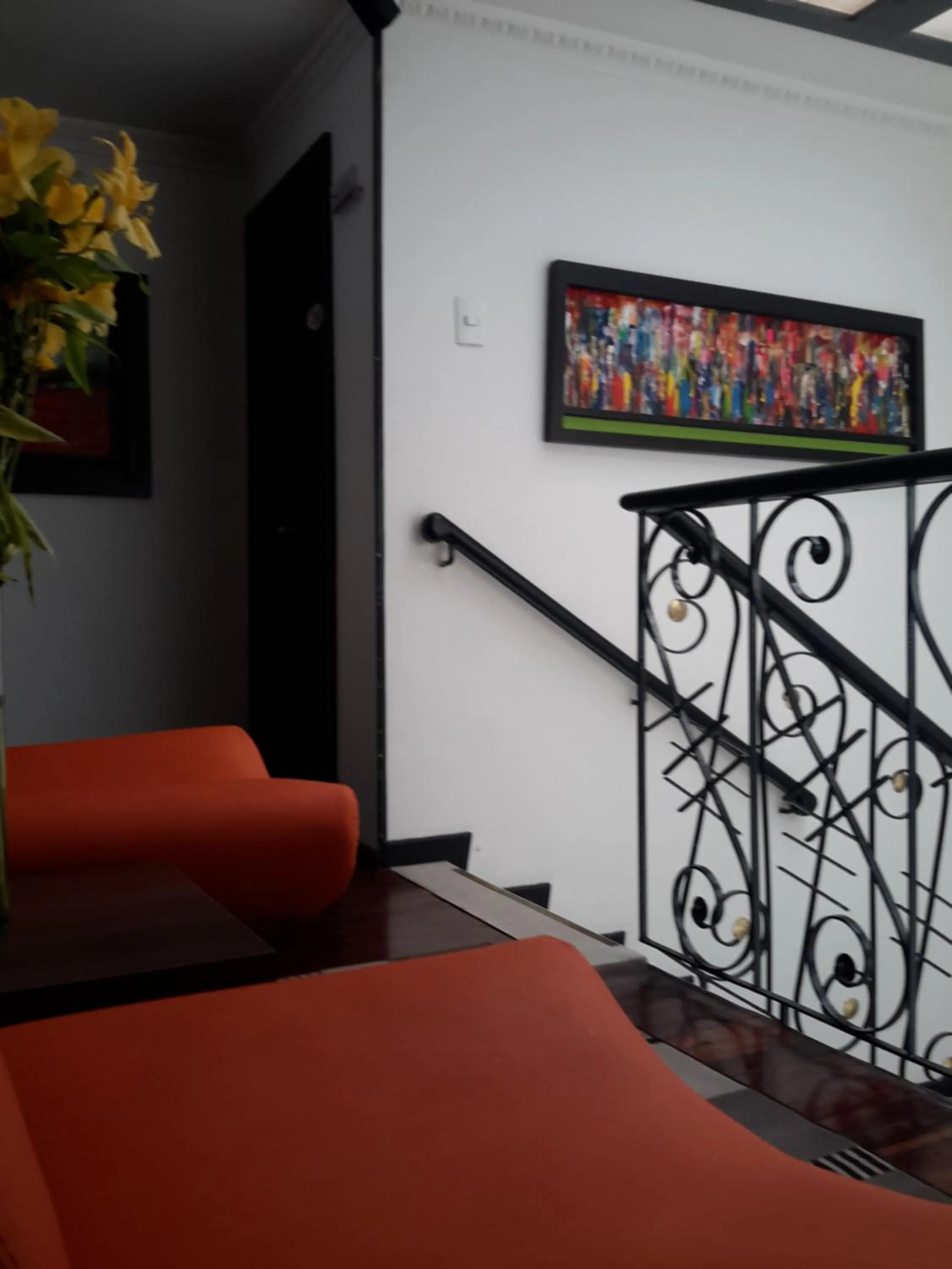 On site in Hotel Central House a 5 min de la Embajada Americana