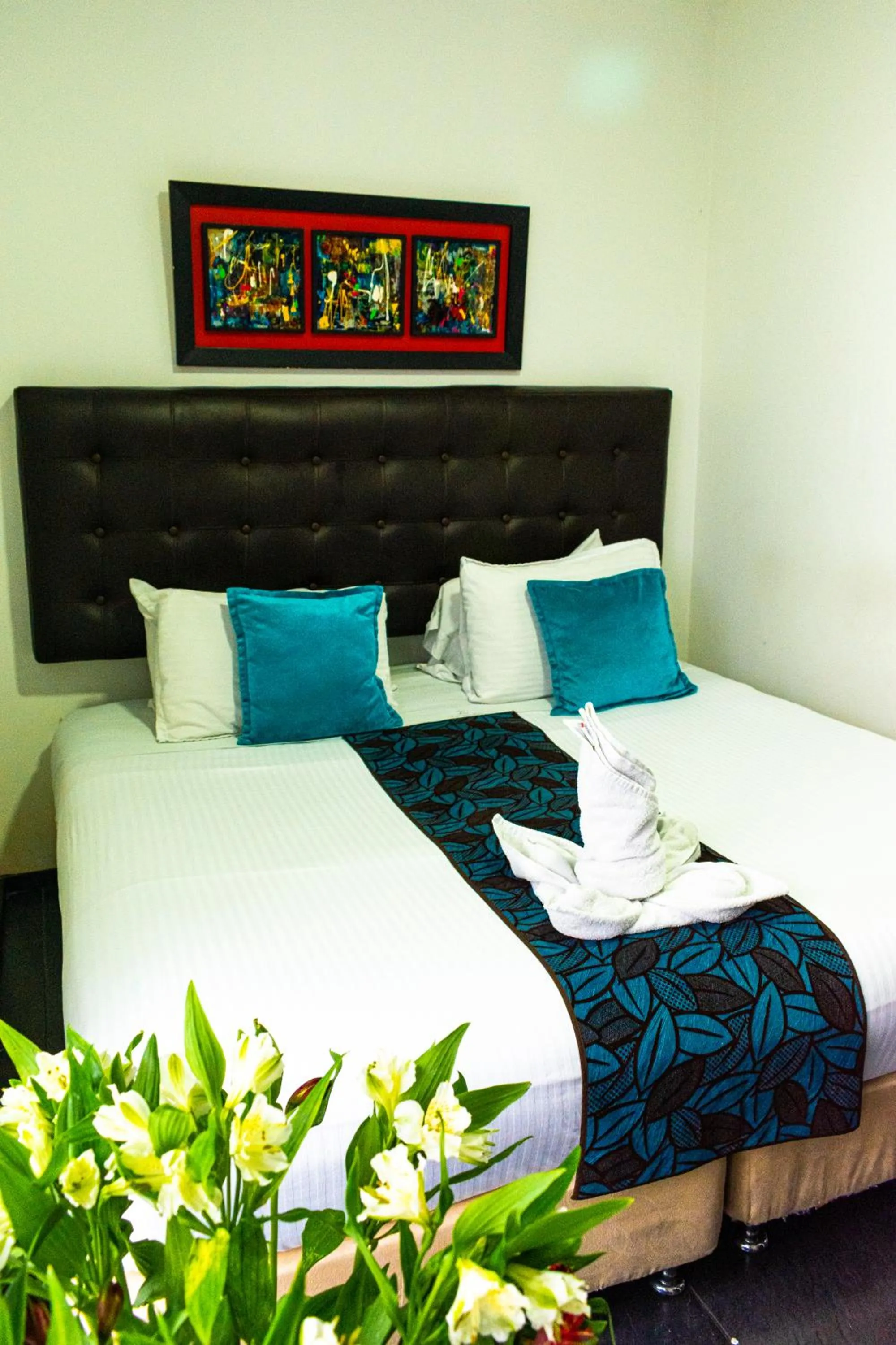 Bedroom, Bed in Hotel Central House a 5 min de la Embajada Americana