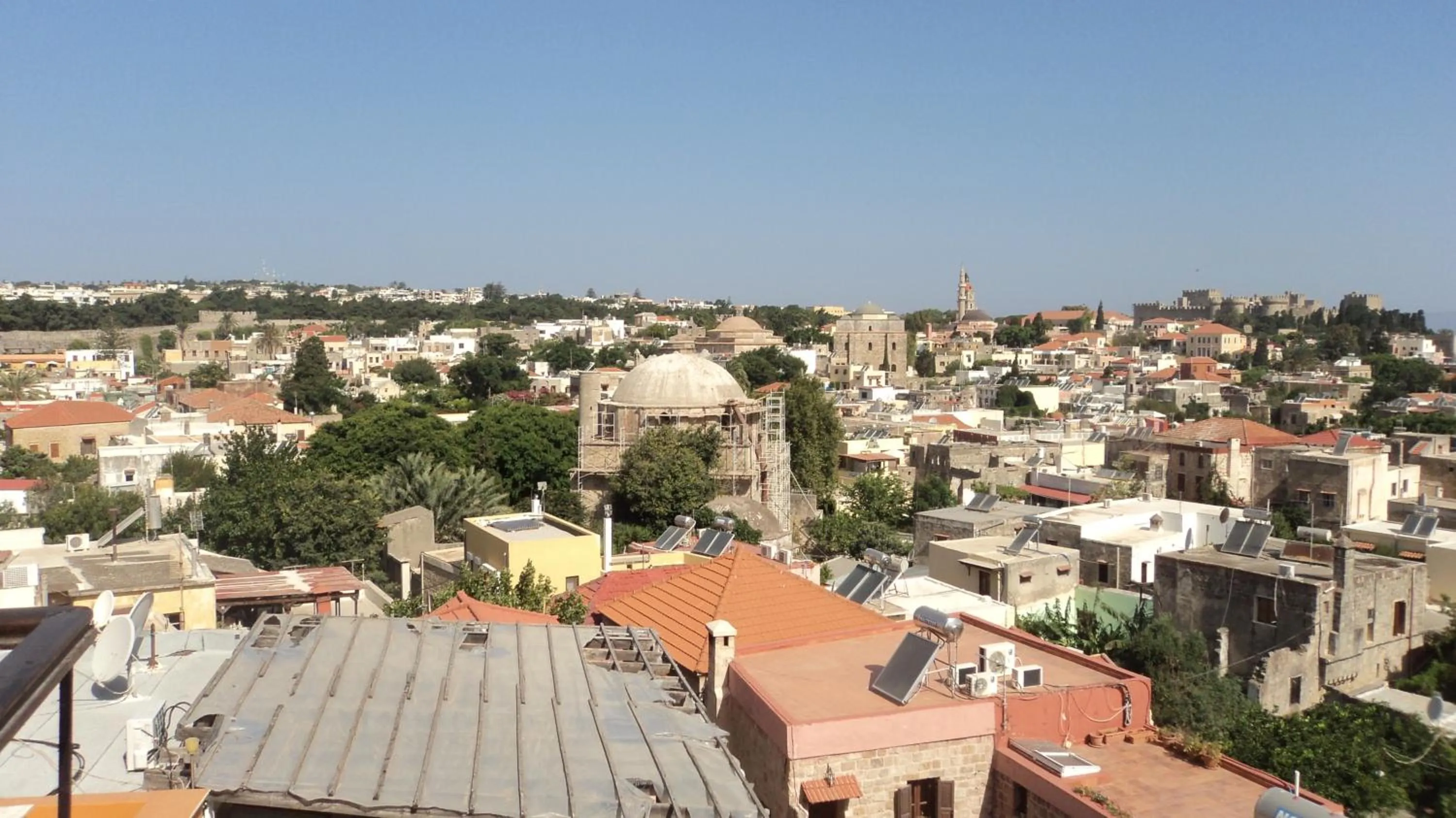 Area and facilities in Minos Pension