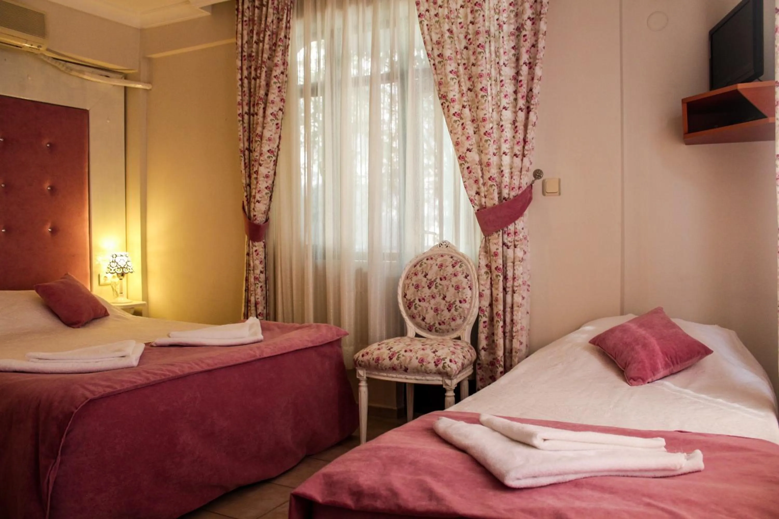 Photo of the whole room in Dalyan Terrace Hotel