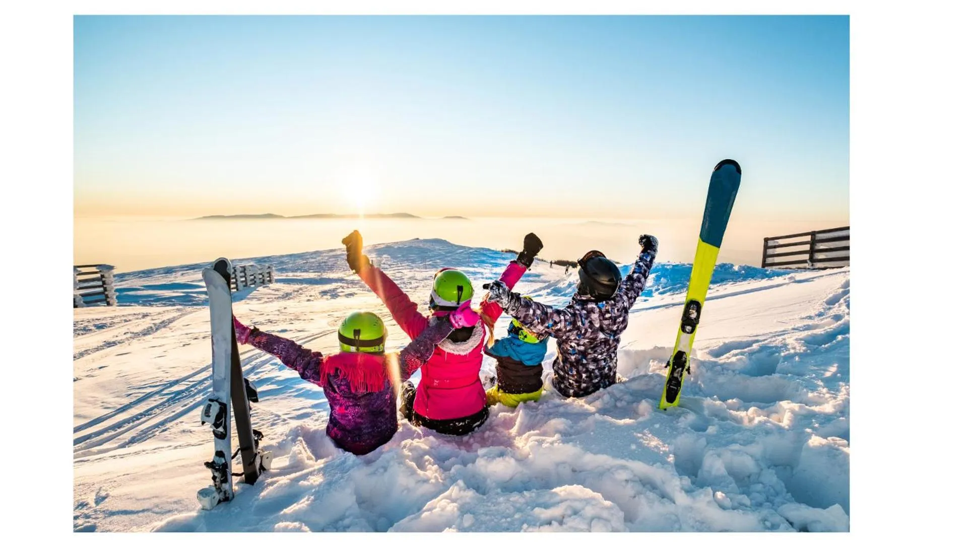 Skiing in Logis Hôtel Le Bellevue