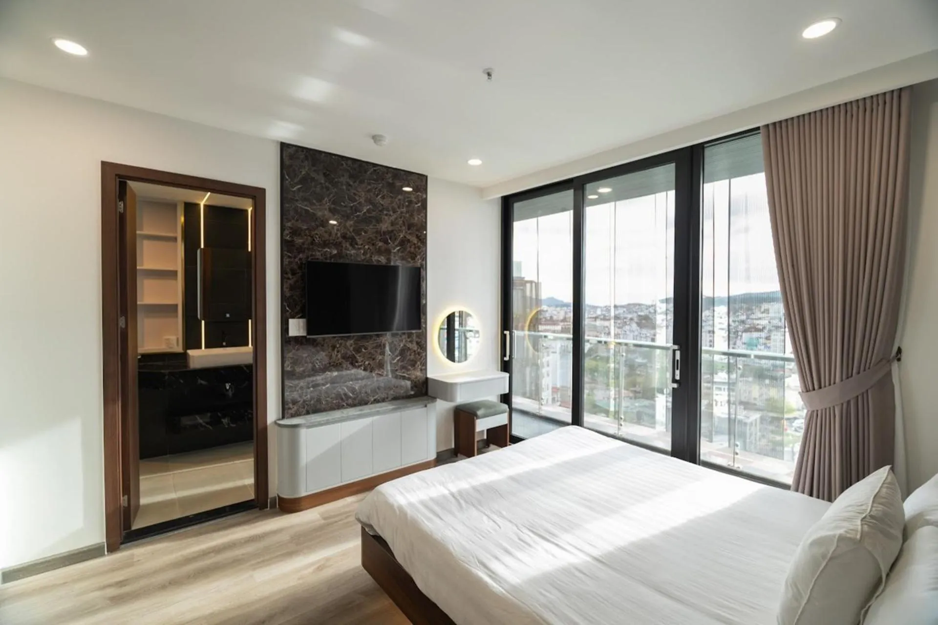 Bed in Dalat Center Residence