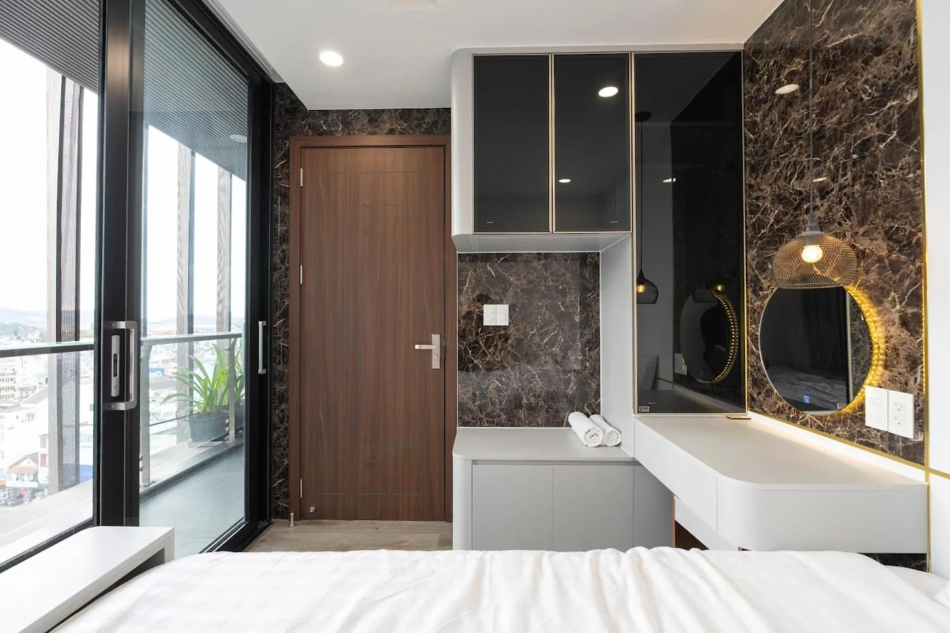 Bathroom, Bed in Dalat Center Residence