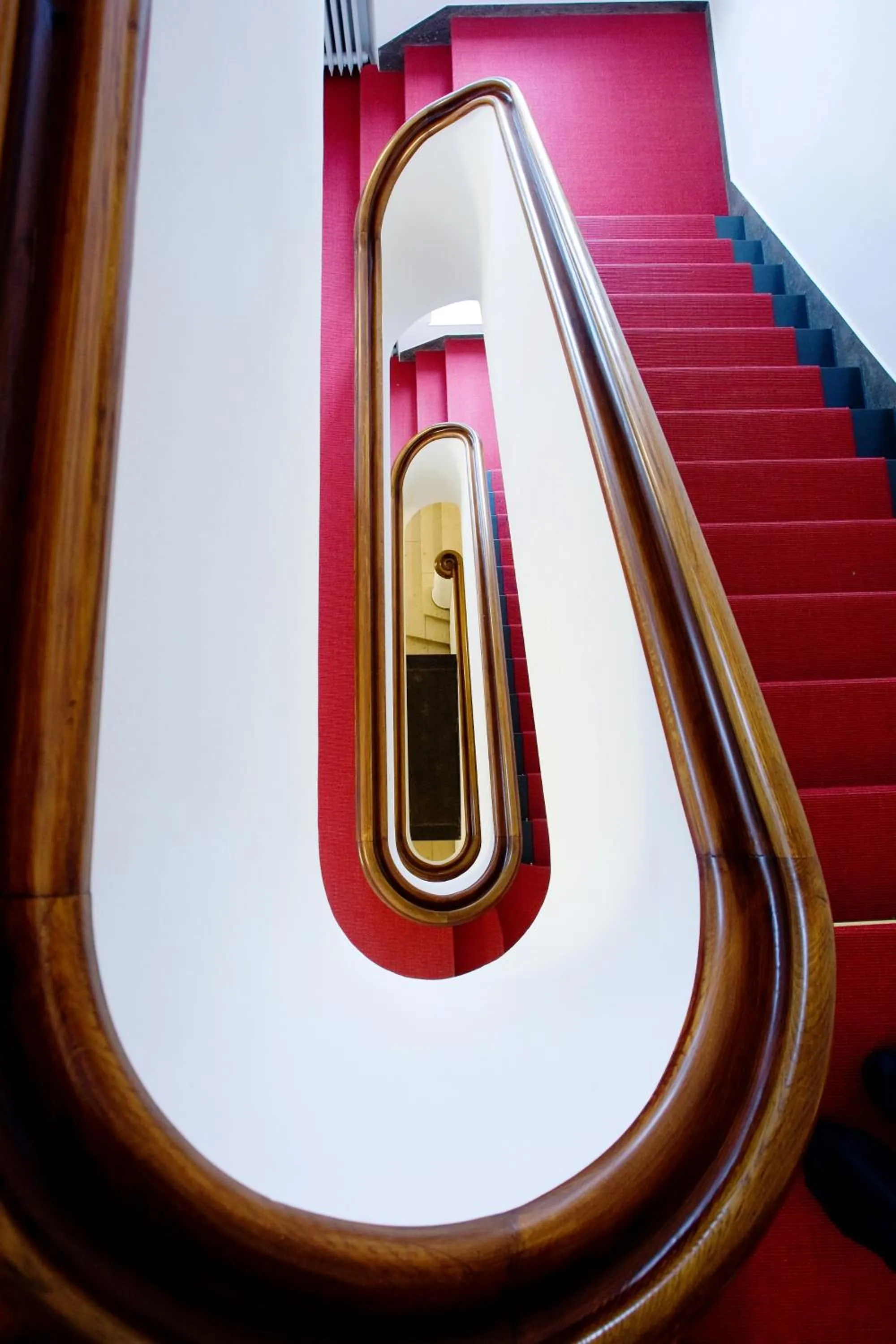 Decorative detail in XII Apostel Albergo