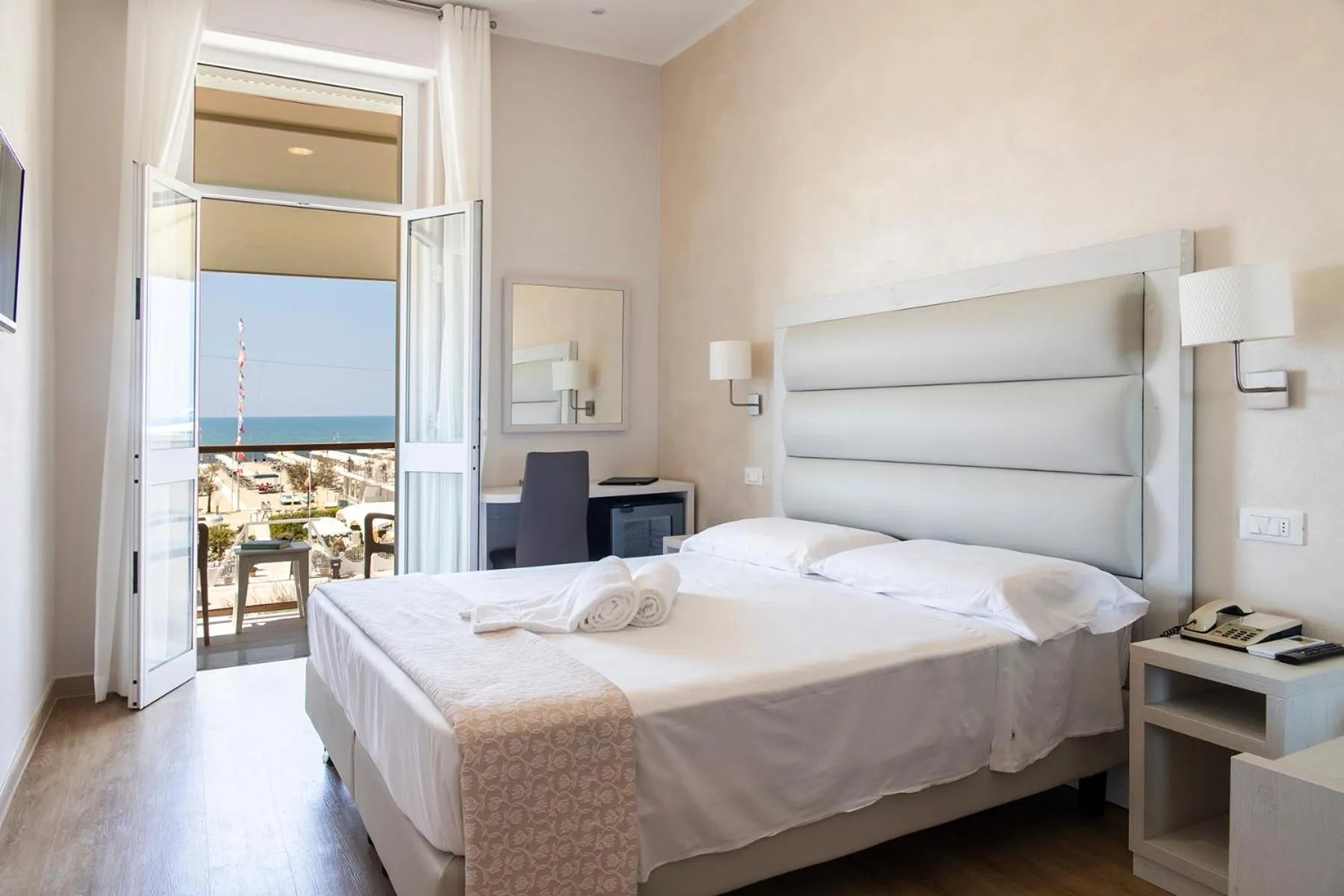 Bed in Hotel Biagi & Residence