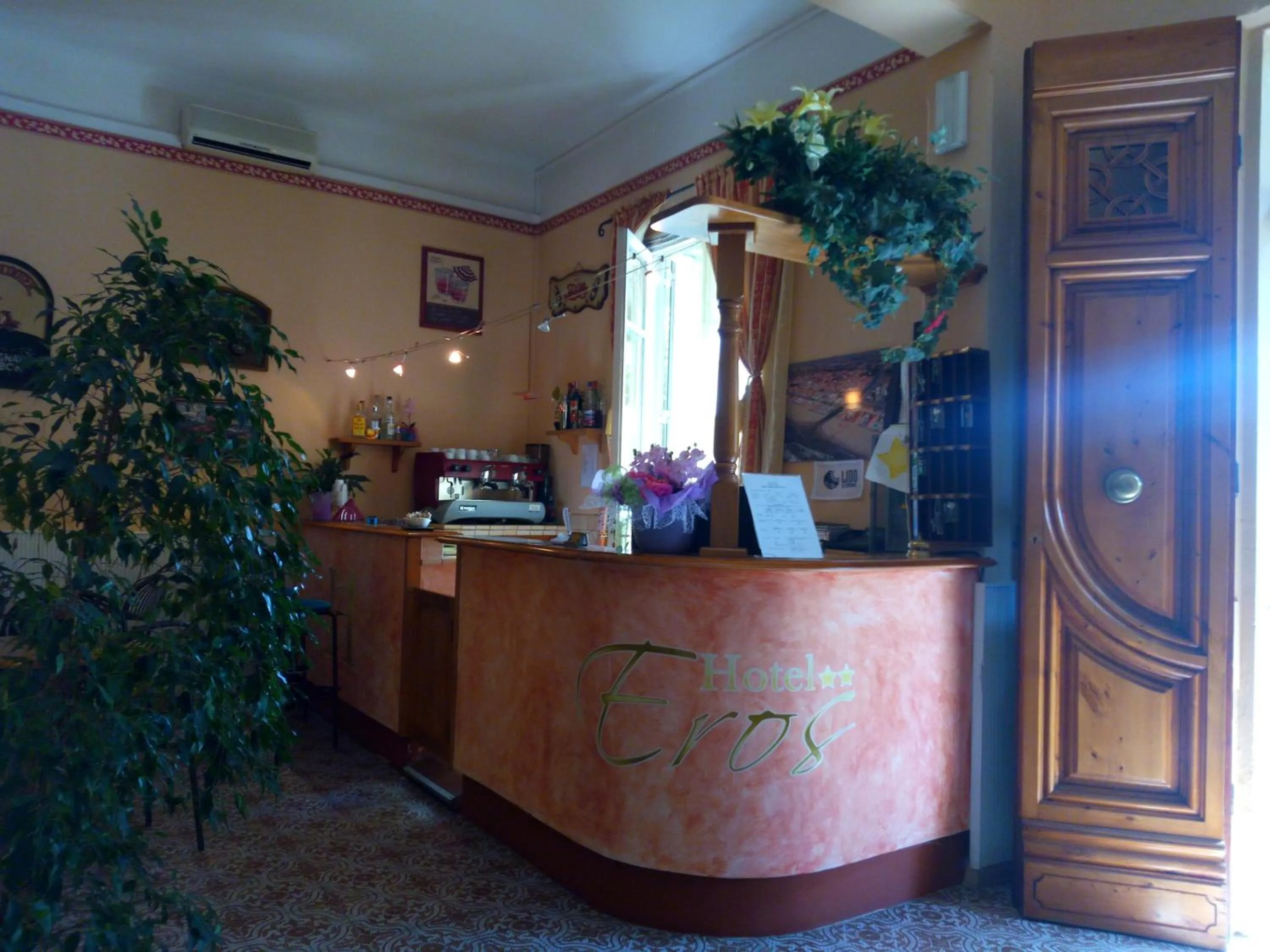 Logo/Certificate/Sign in Hotel Eros