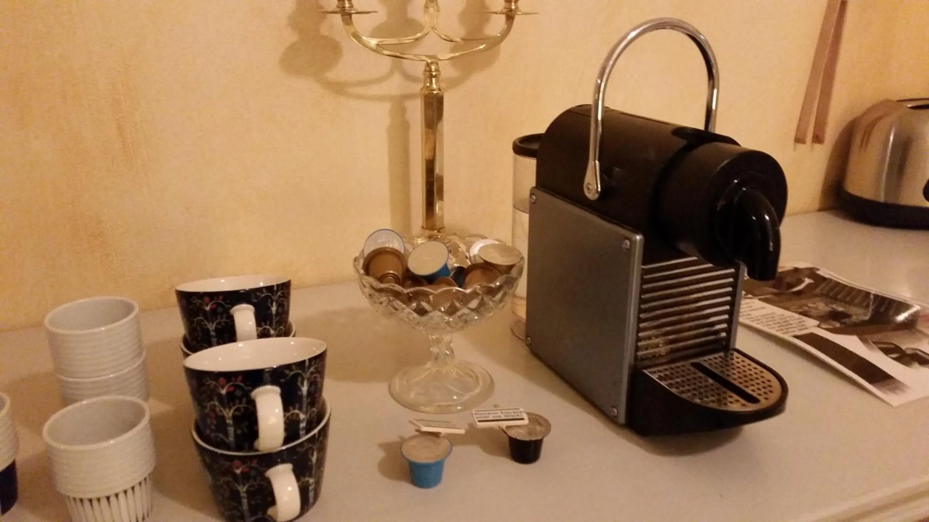 Food and drinks in Lilla Hotellet