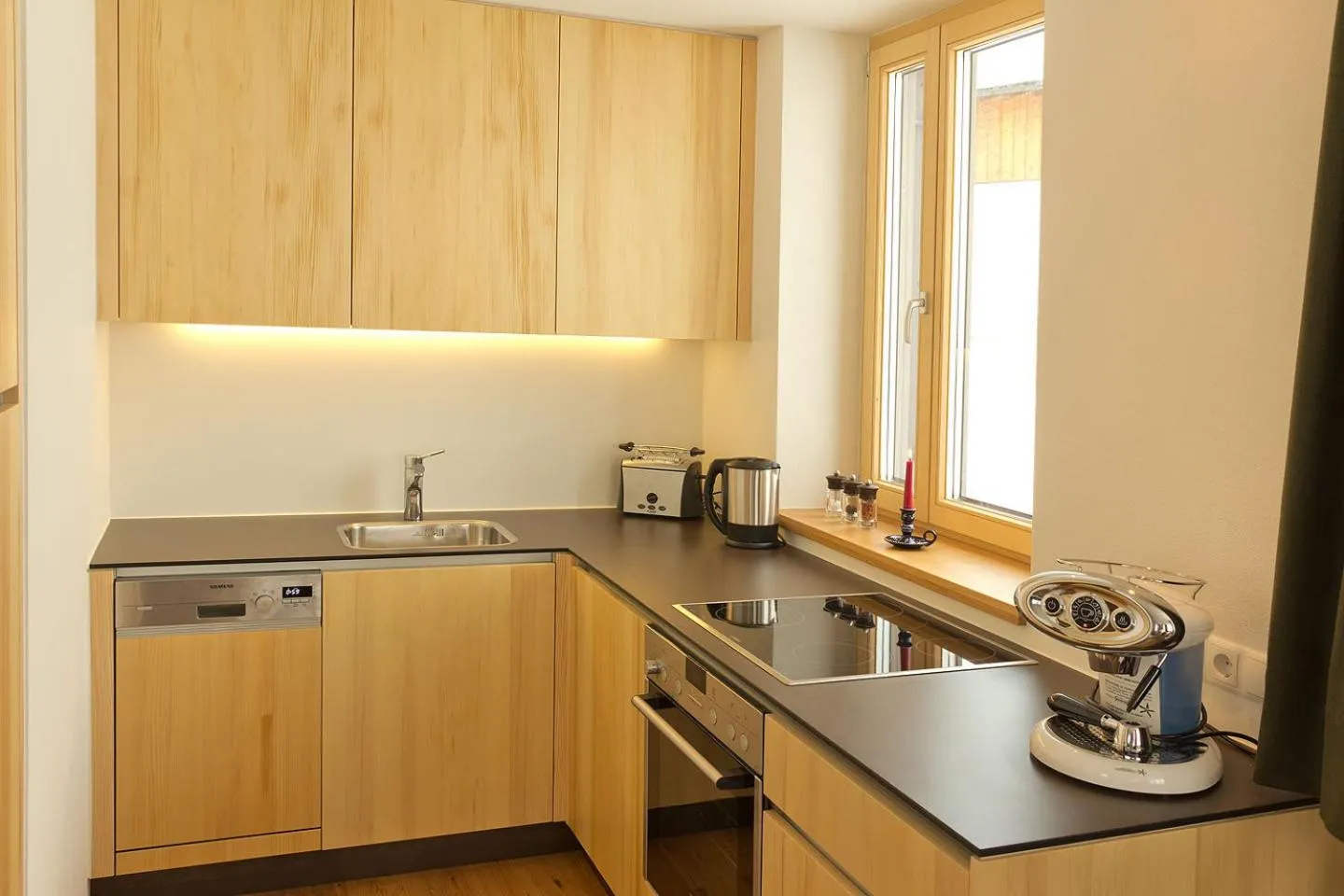 Kitchen or kitchenette in Arlberg Lodges