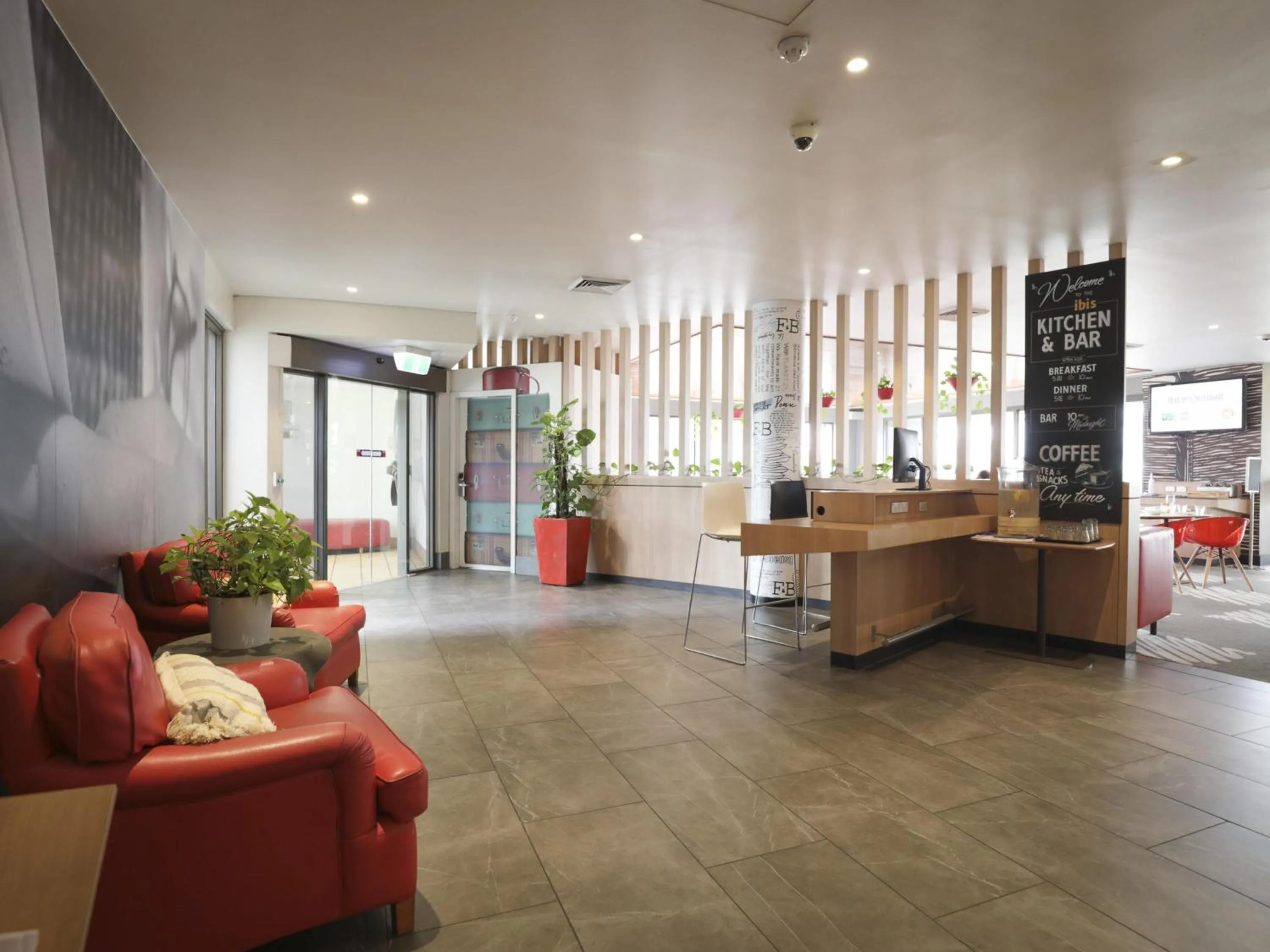 Property building in ibis Sydney Airport