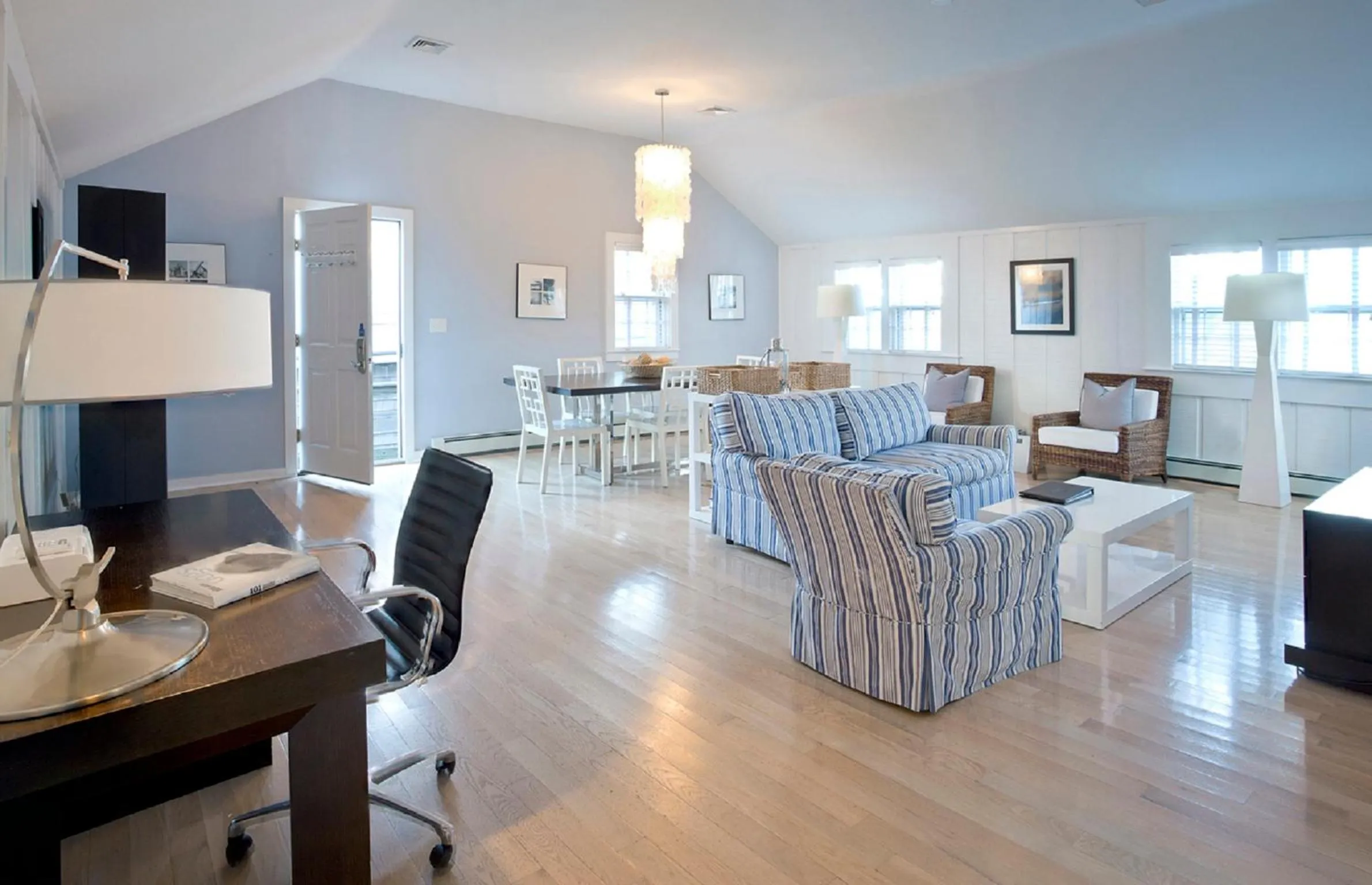 Seating area in The Cottages & Lofts