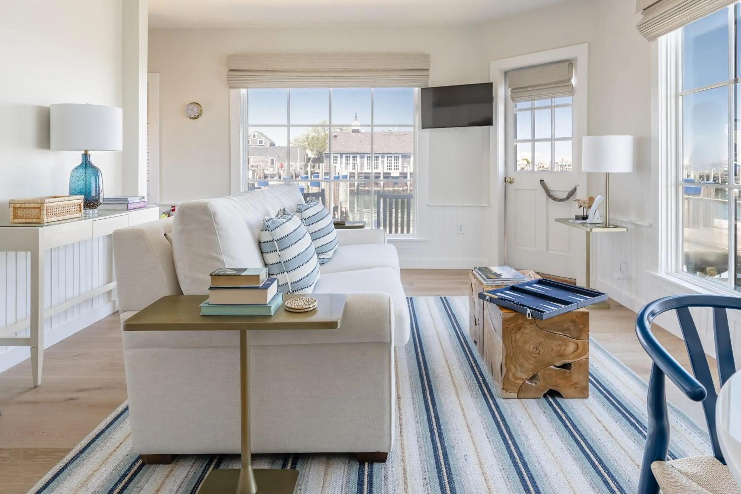 The Cottages & Lofts