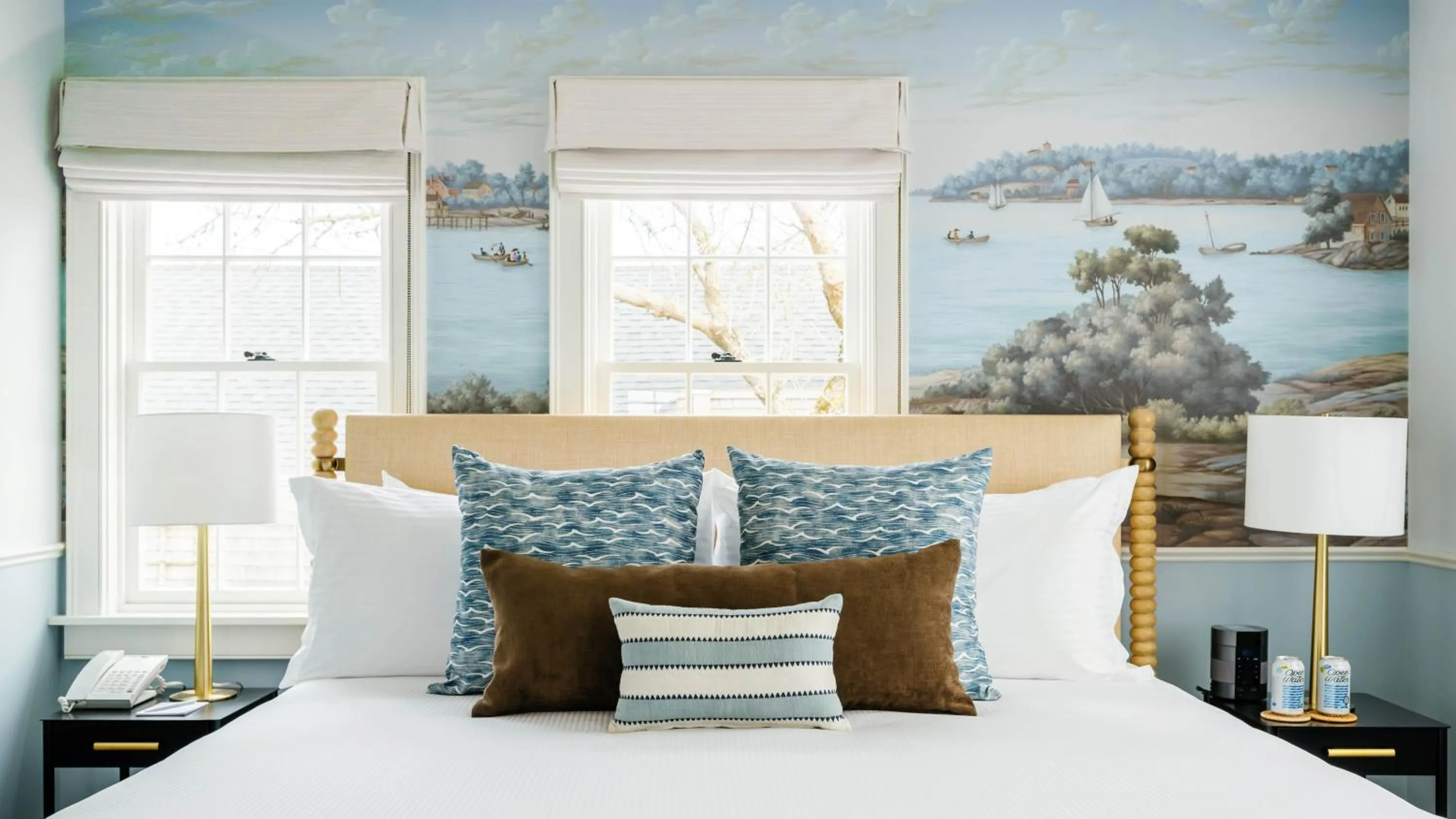 Bedroom, Bed in The Cottages at Nantucket Boat Basin