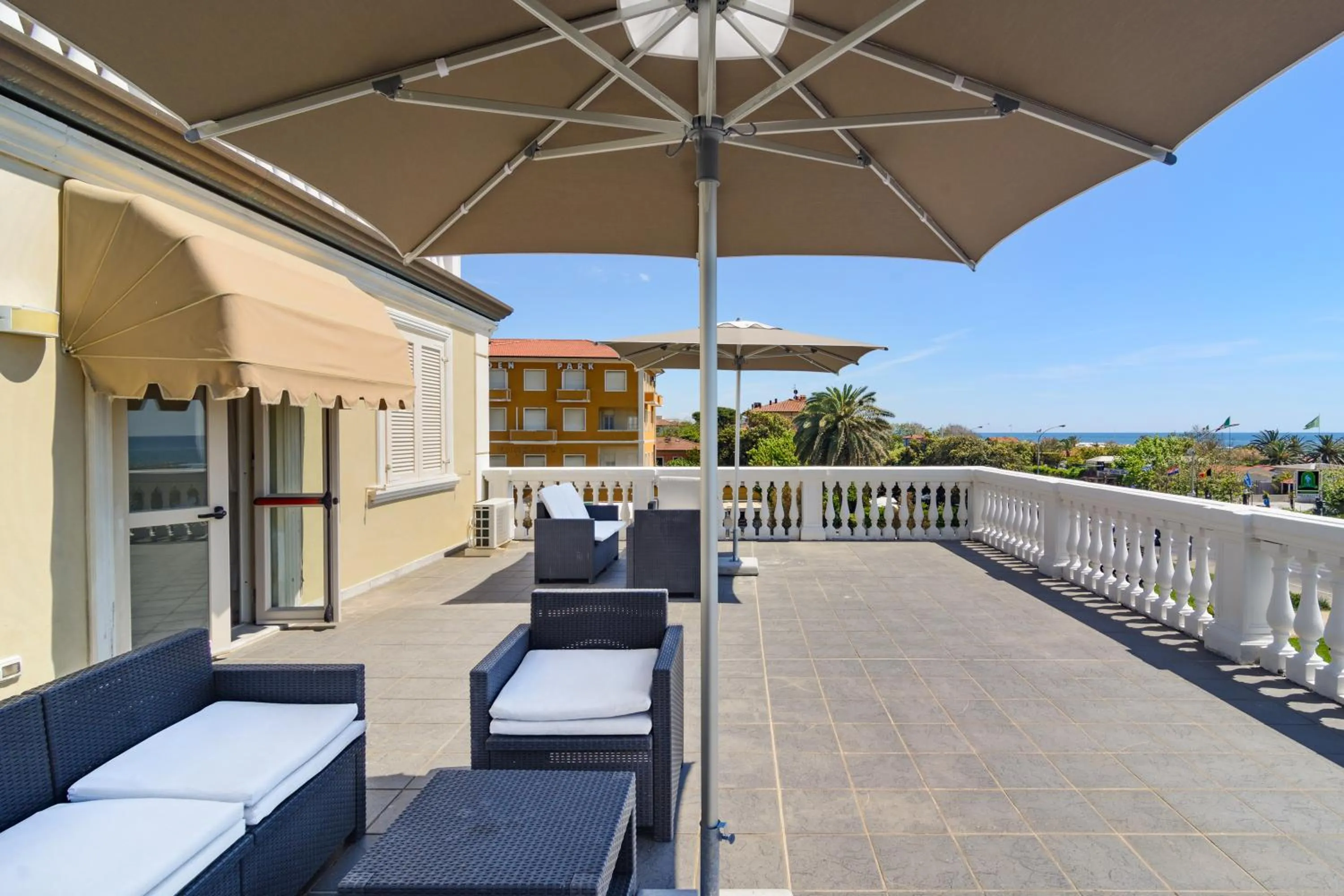 Property building in Hotel Coluccini