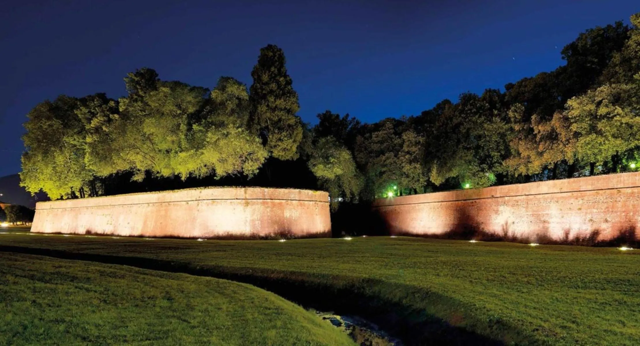 Night in Hotel Coluccini