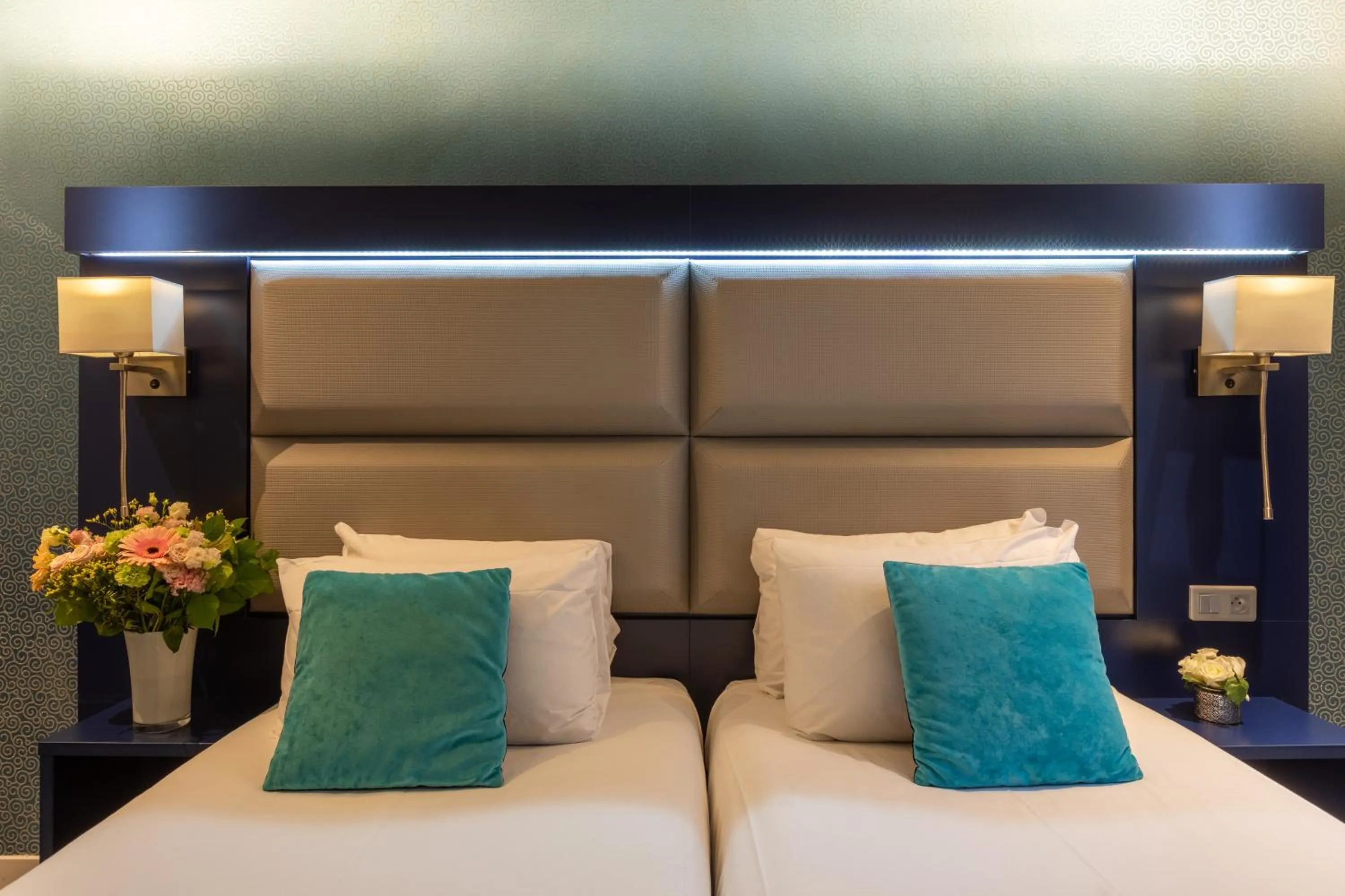 Bed in Prince Albert Montmartre