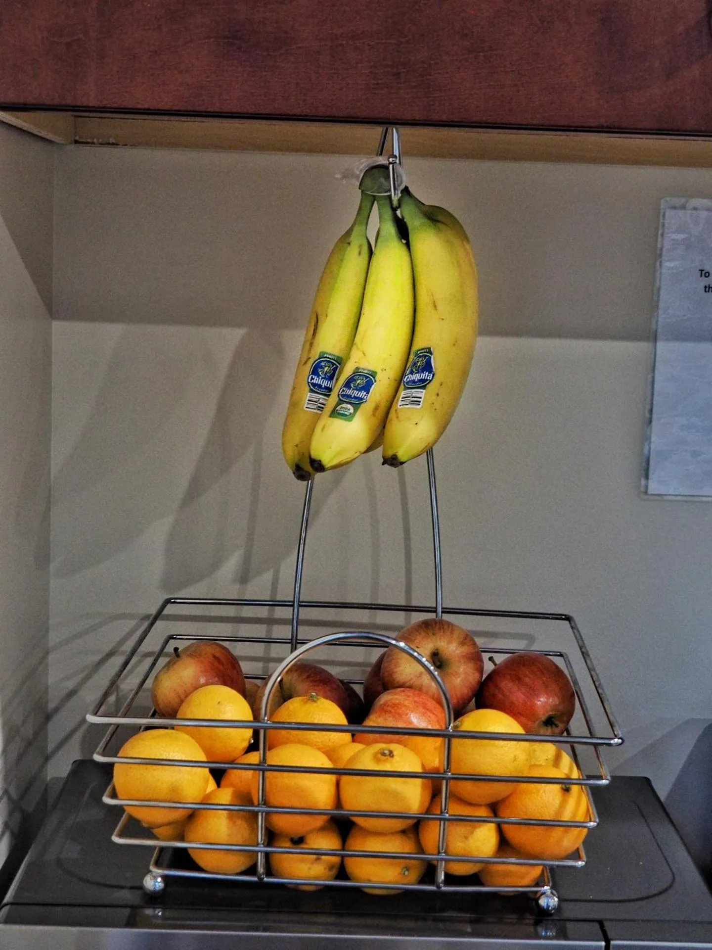 Breakfast in Maple Terrace Motel