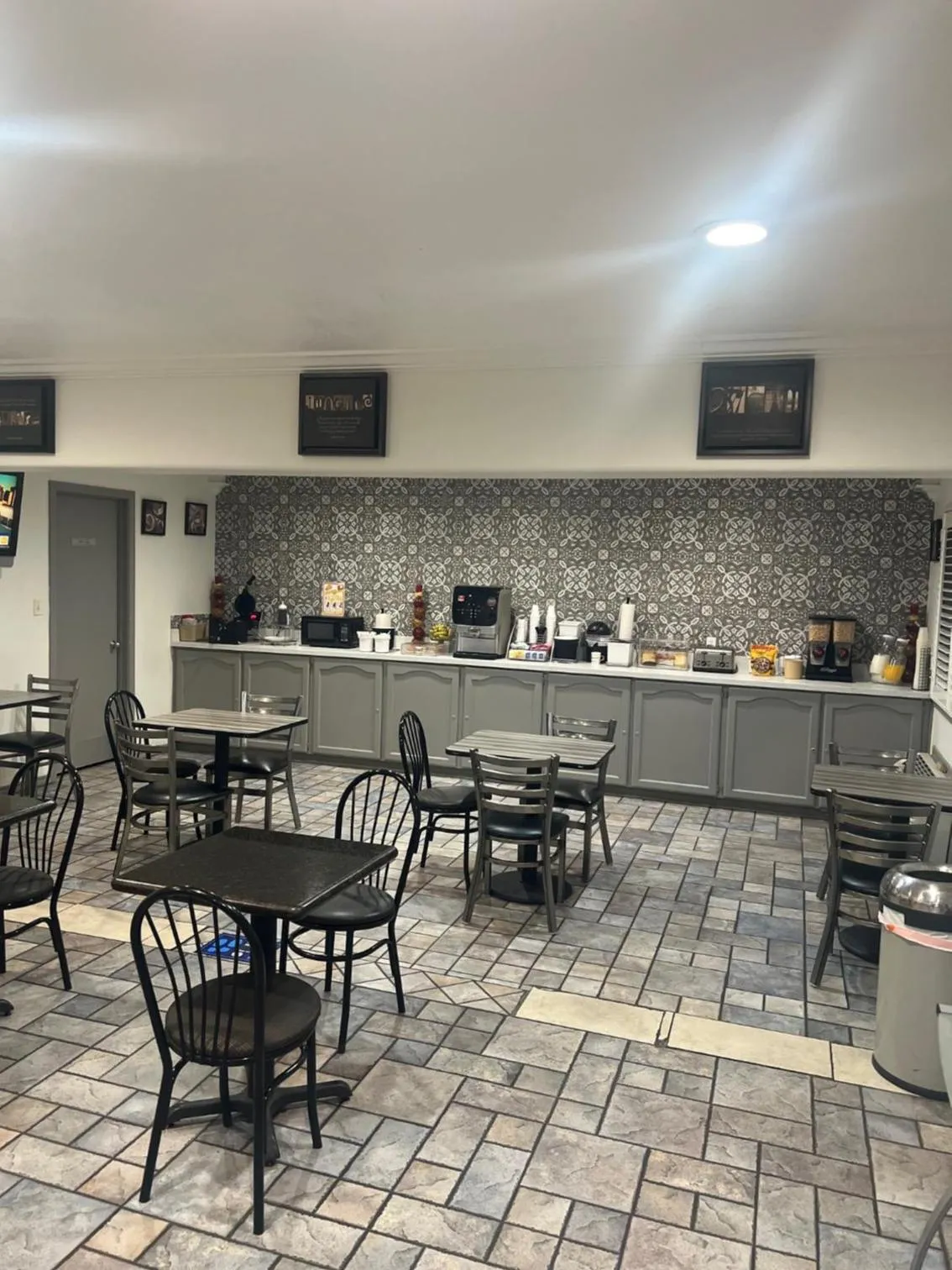 Breakfast in Super 8 by Wyndham McAllen-Downtown-Airport-LA Plaza Mall