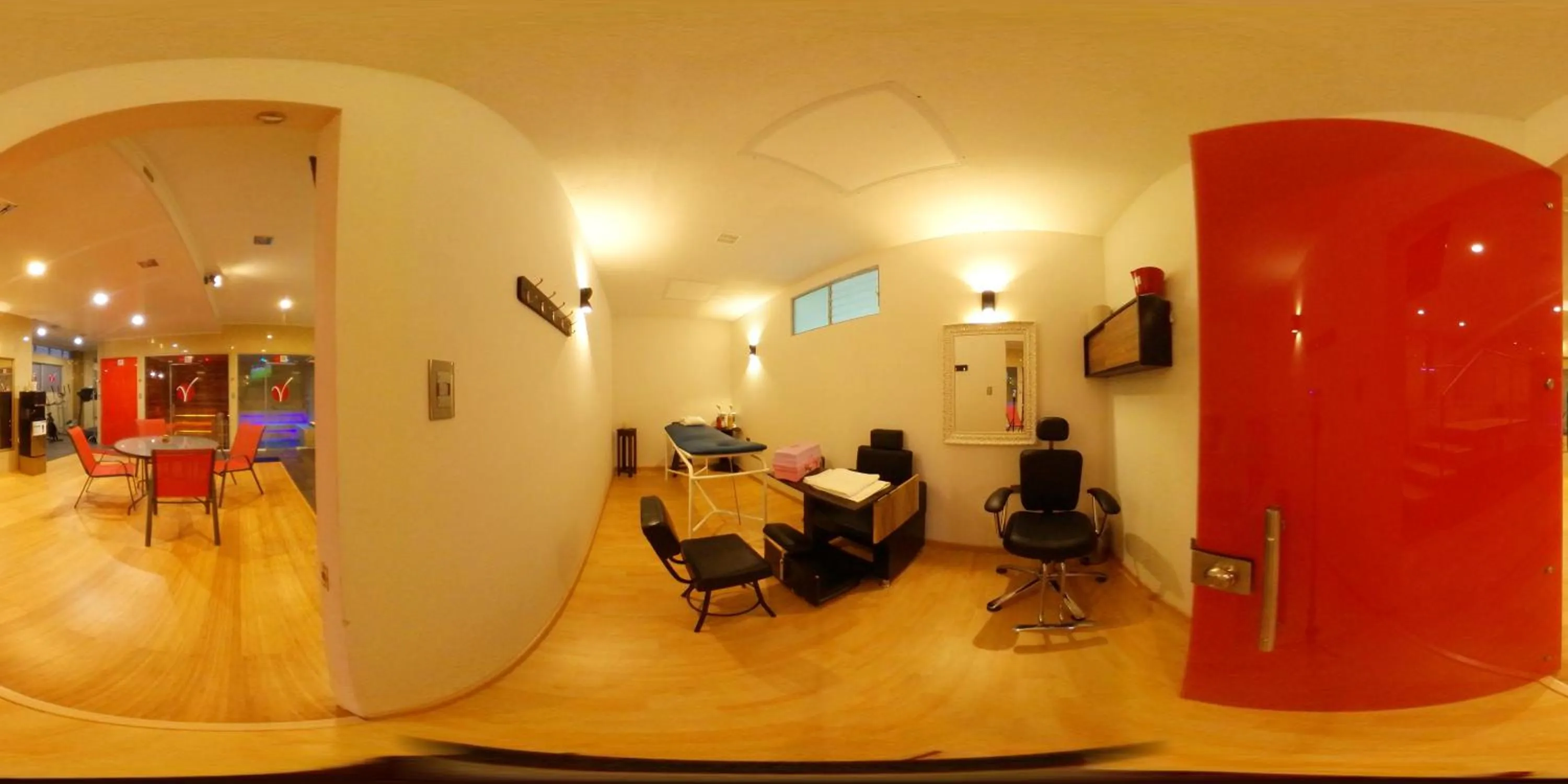 Massage in Hotel Varuna