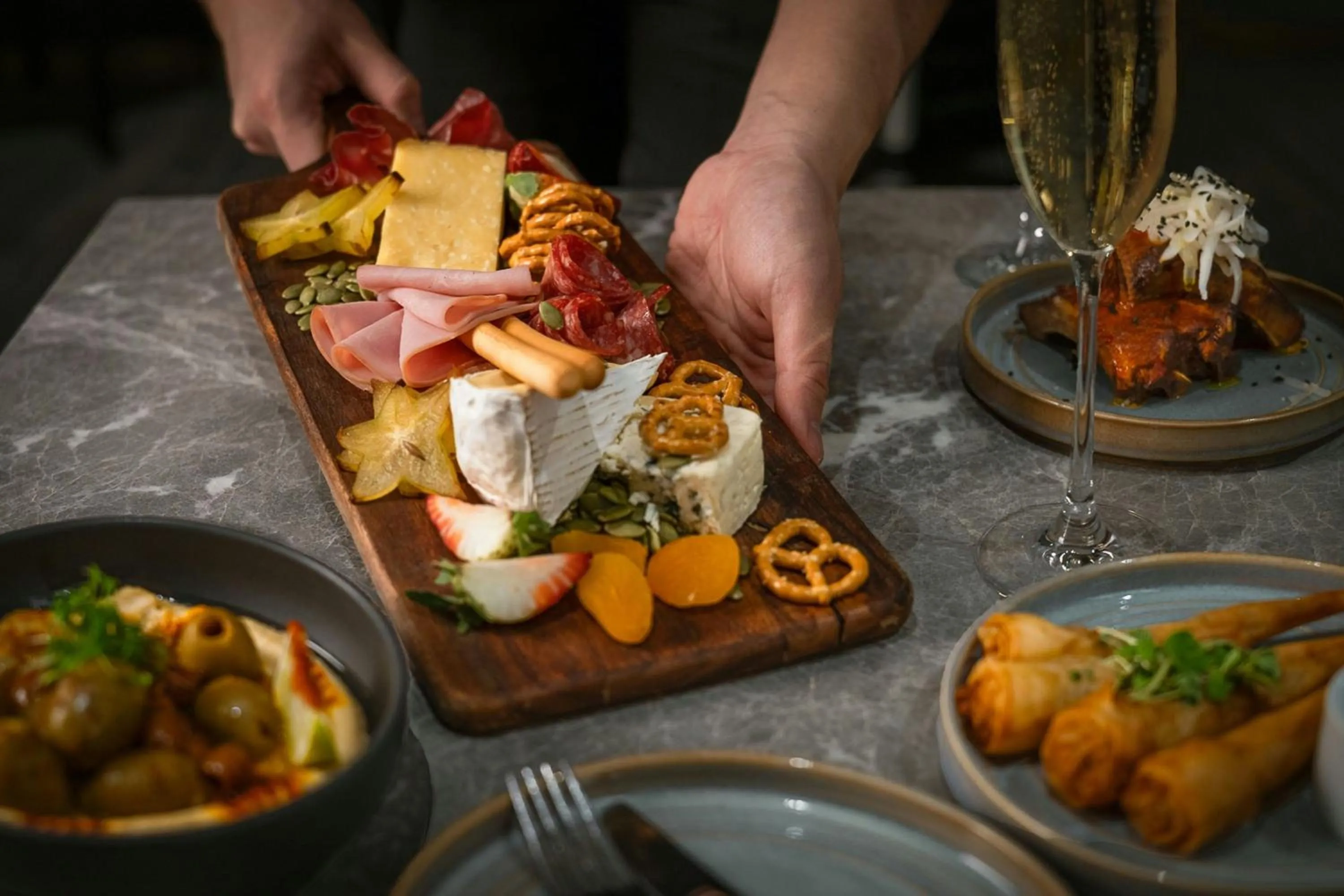 Lounge or bar in Melbourne Marriott Hotel