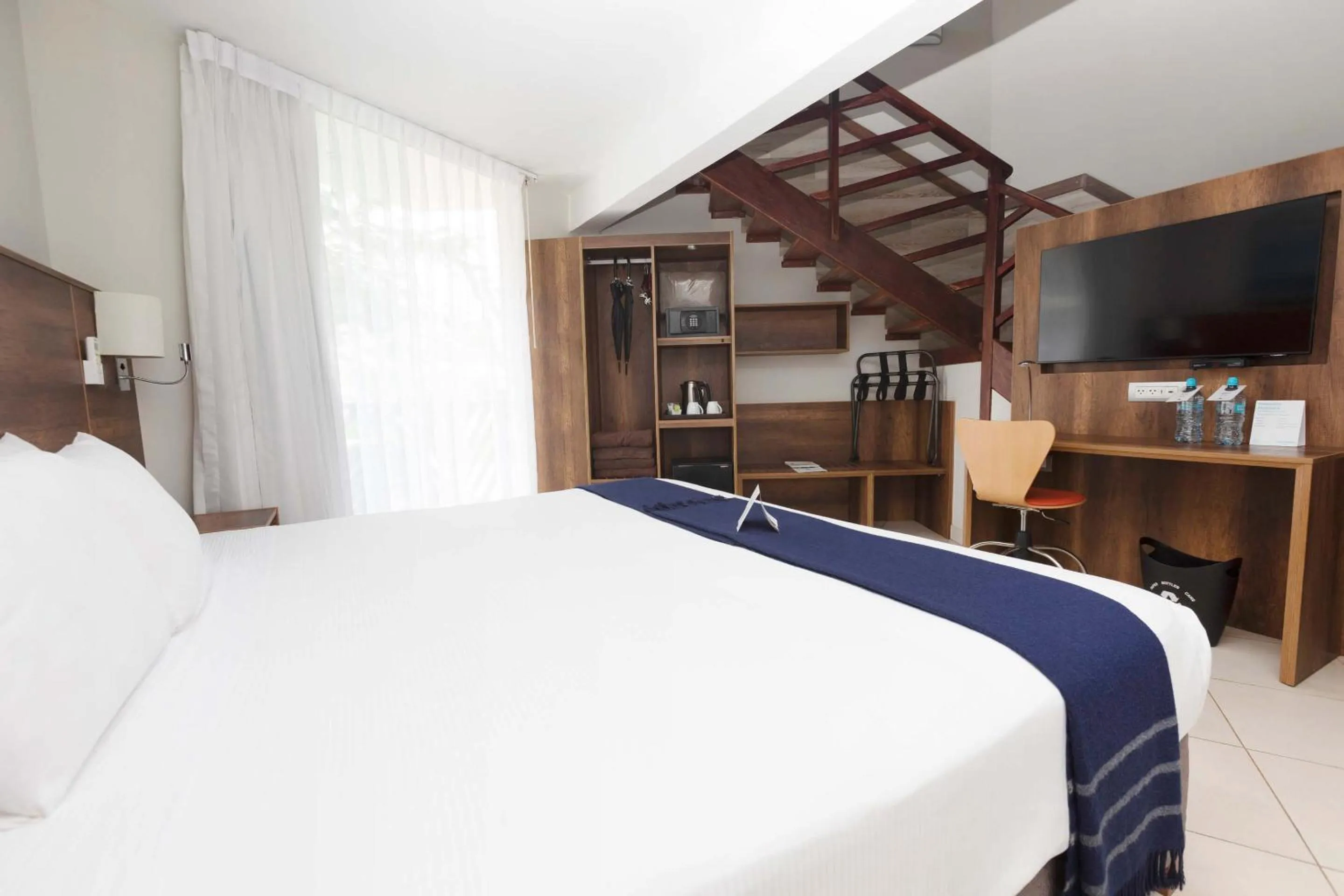 Communal lounge/ TV room, Bed in Casa Andina Select Zorritos Tumbes