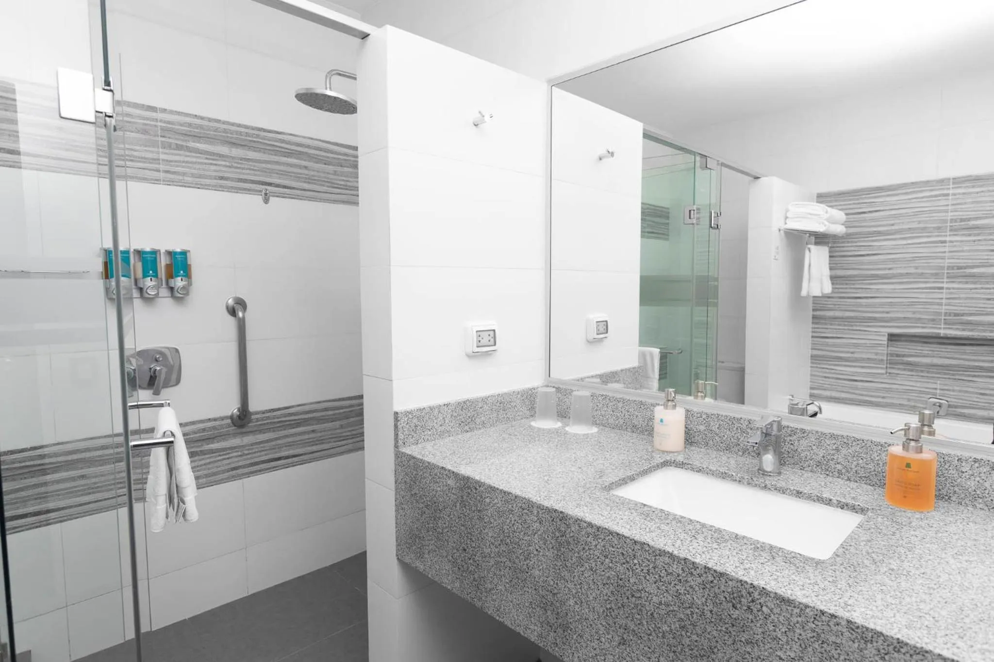 Shower in Casa Andina Select Zorritos Tumbes