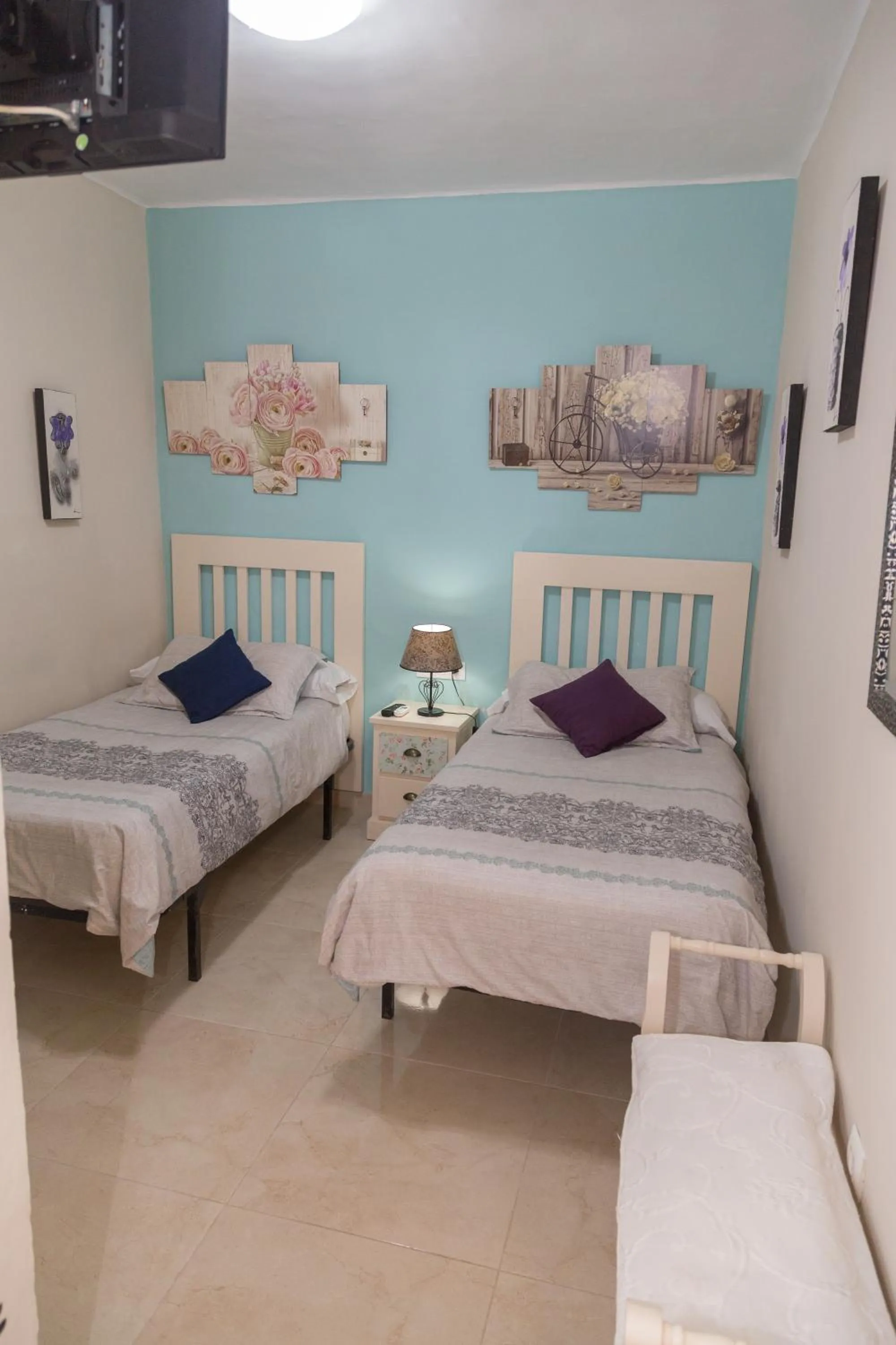 Decorative detail, Bed in Pension Internacional