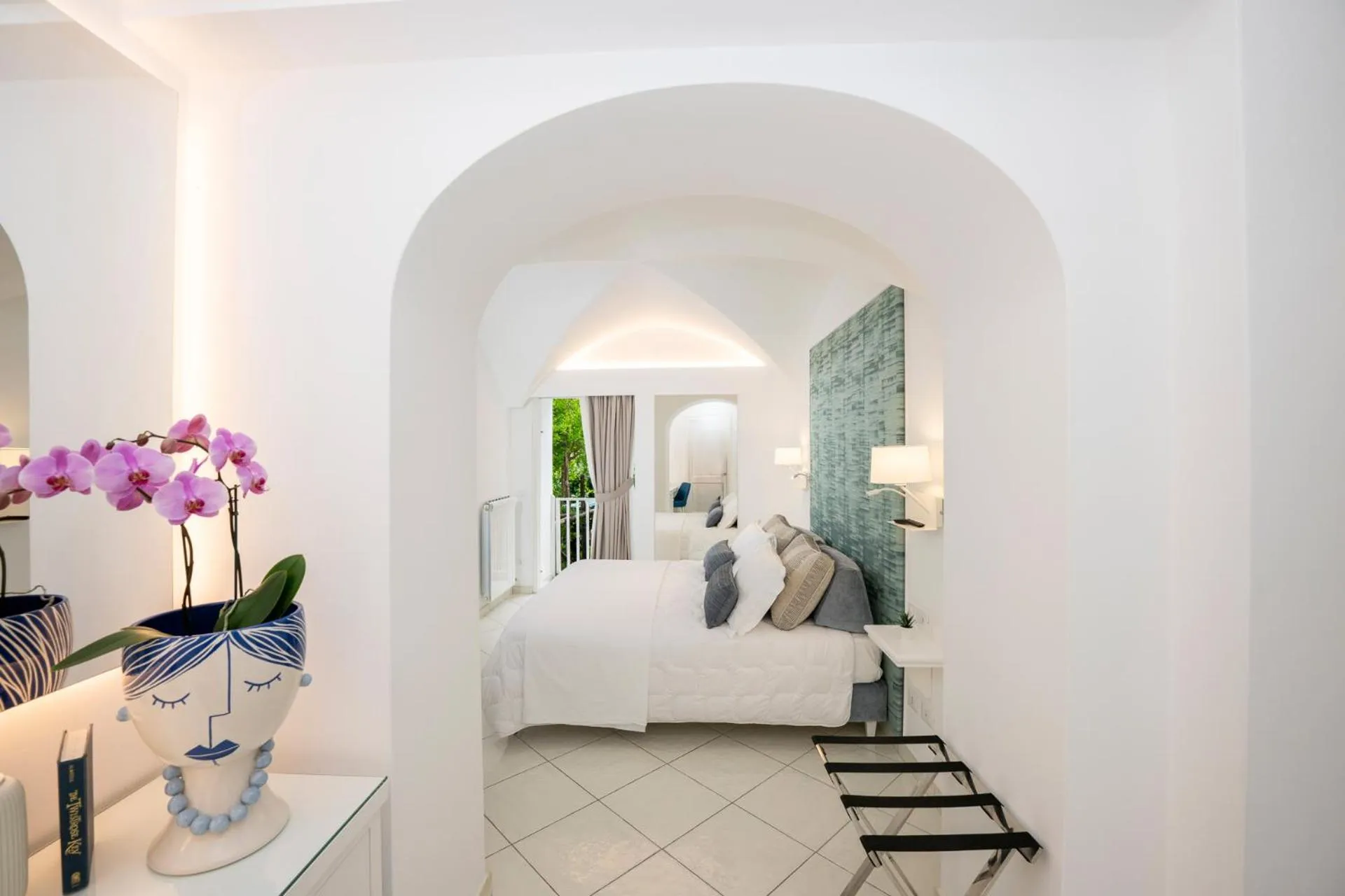 Bed in La Divina Amalfi Coast