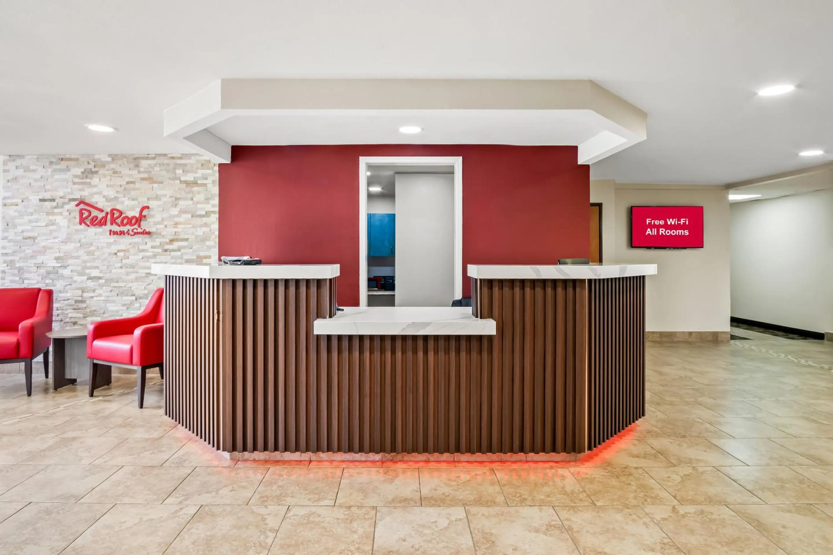 Lobby or reception in Red Roof Inn & Suites Euless - DFW Airport Southwest
