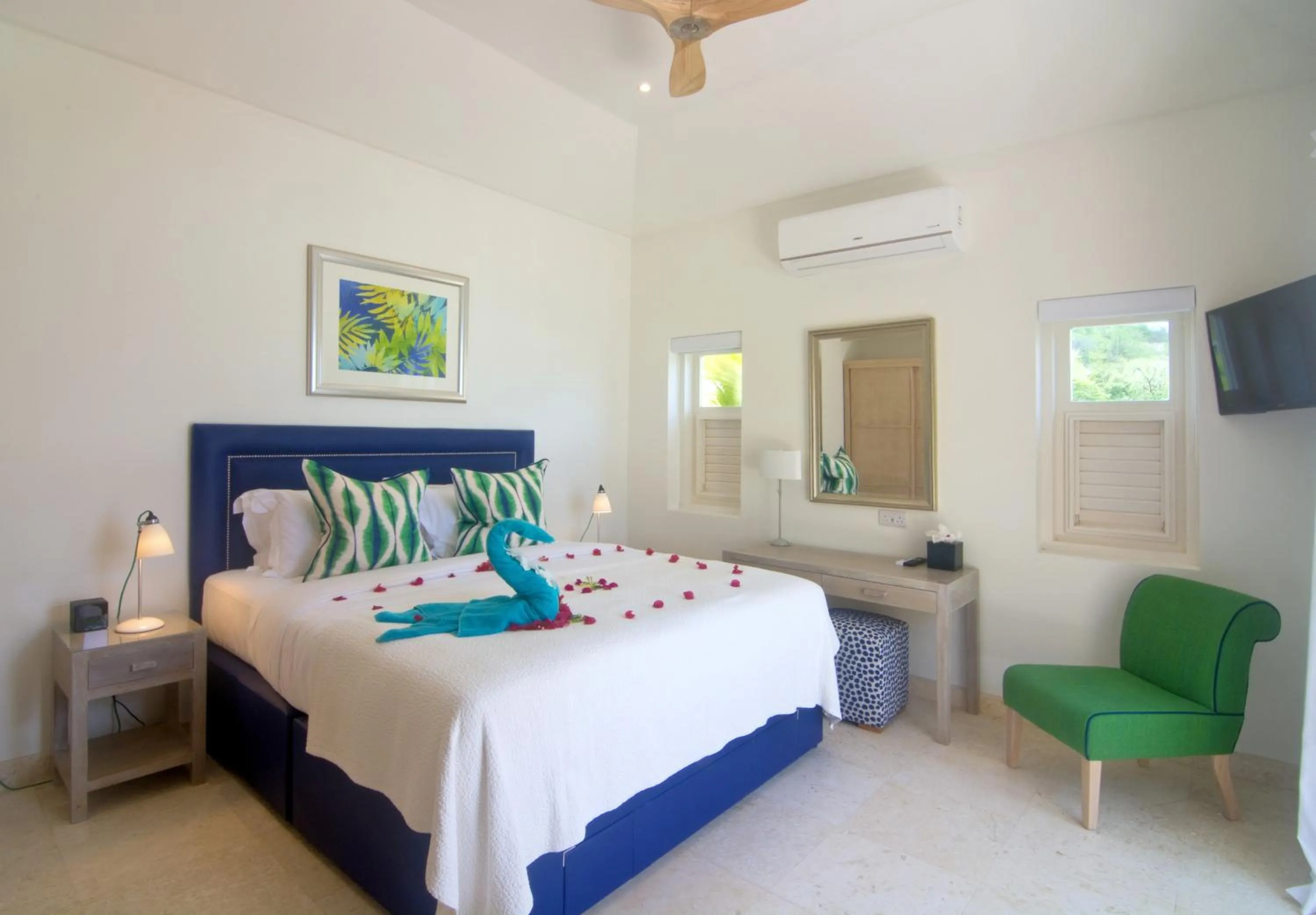 Bed in The Liming Bequia