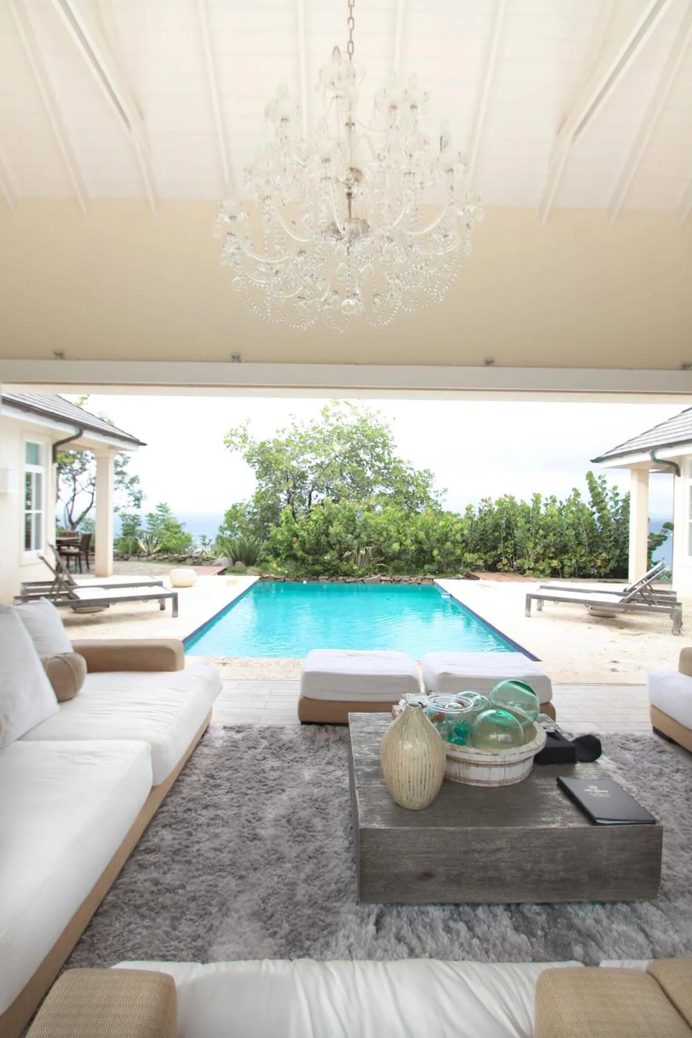 Swimming pool in The Liming Bequia