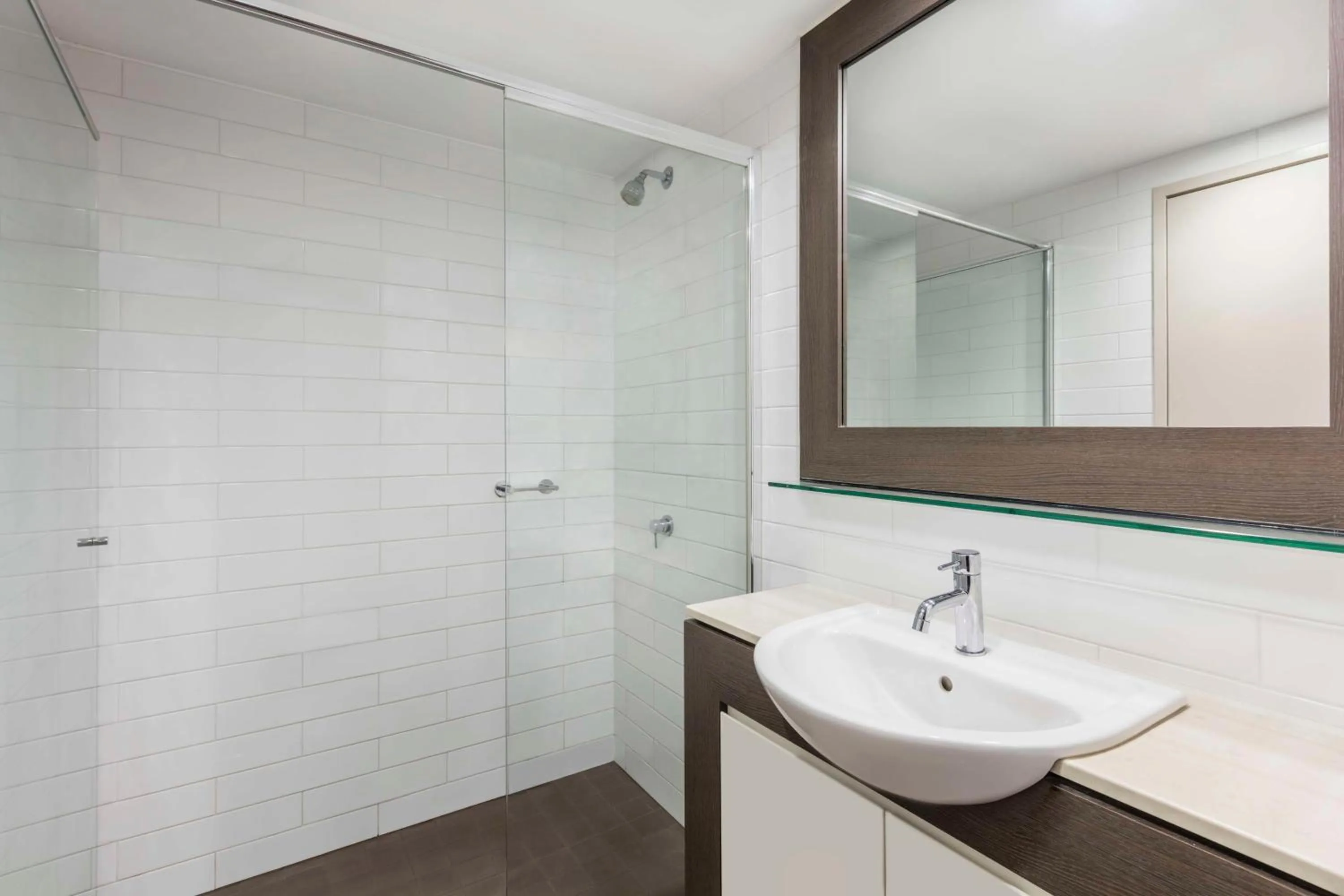 Bathroom in Adina Apartment Hotel Darwin Waterfront