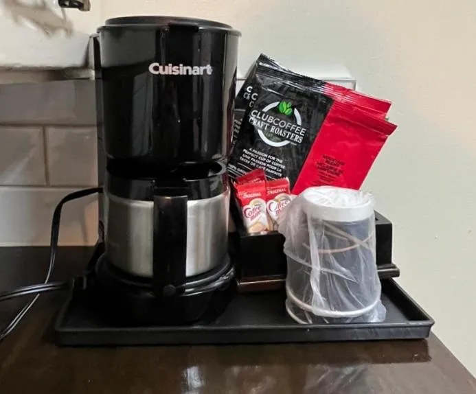 Coffee/tea facilities in Holiday Motel & RV Resort