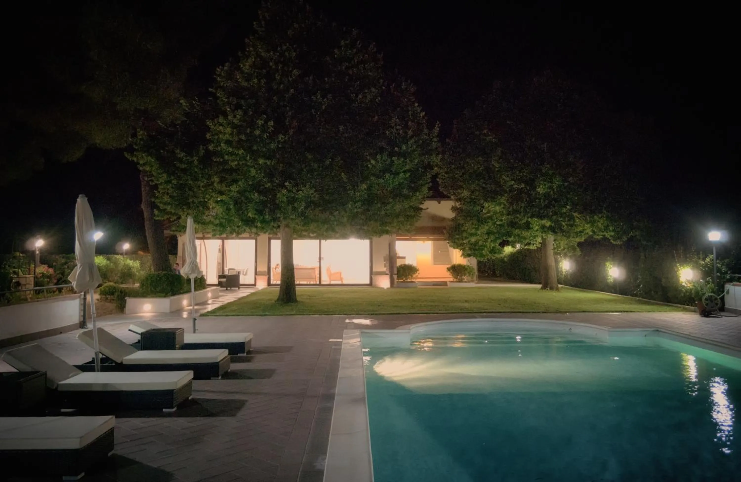 Swimming pool in Villa dei Tigli Resort & SPA