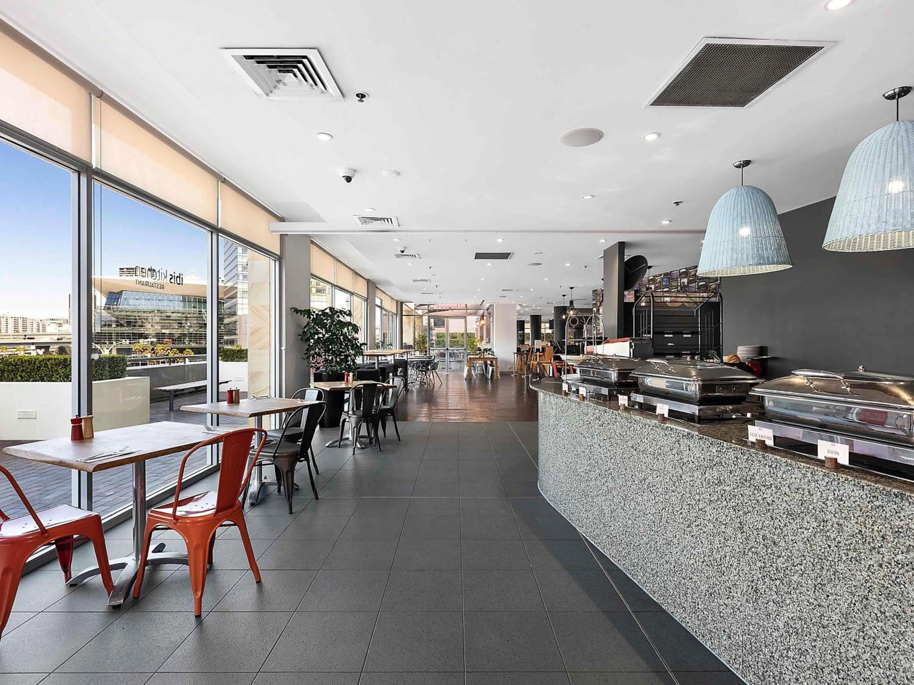 Restaurant/places to eat in ibis Sydney Darling Harbour