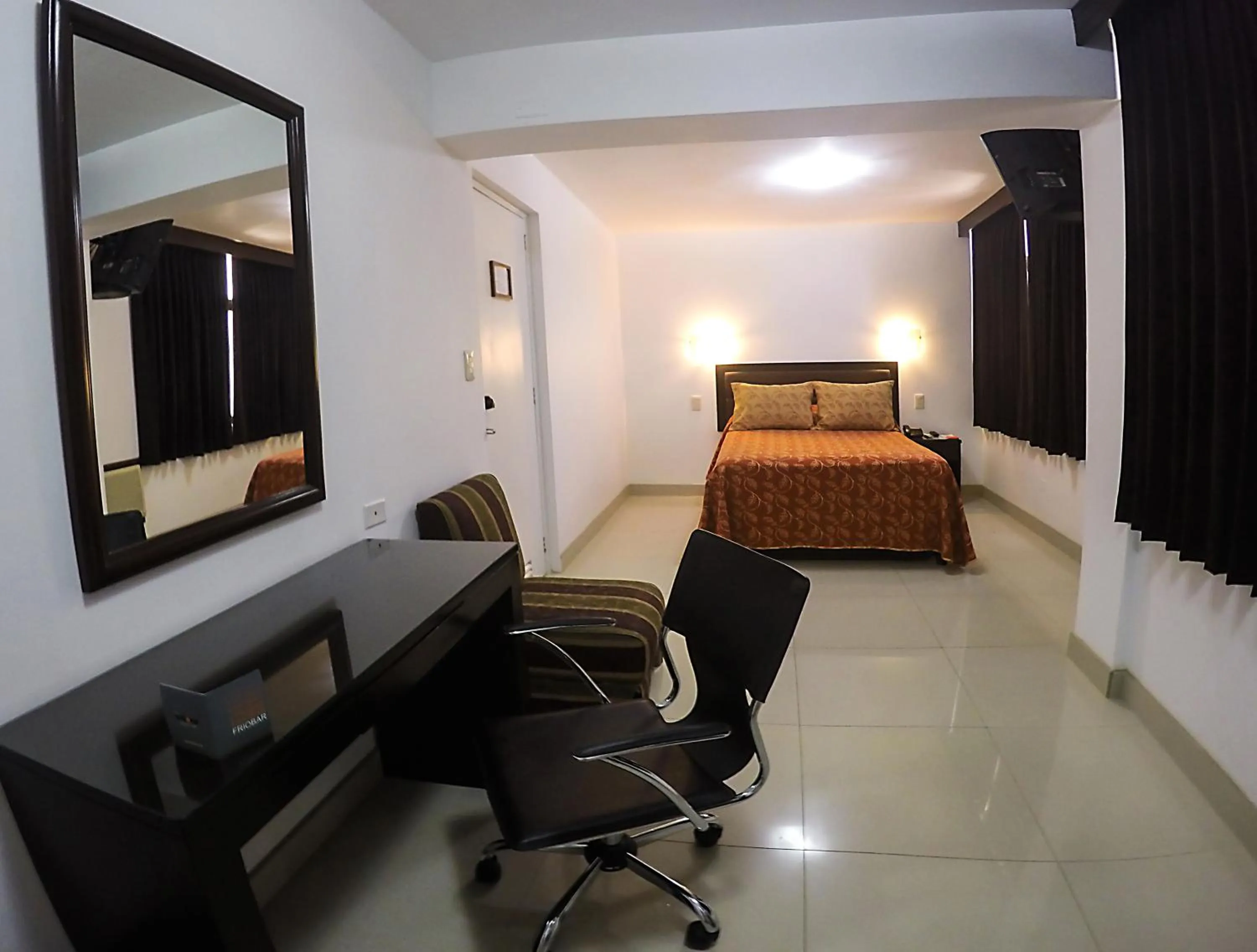Photo of the whole room, Bed in Intiotel Chiclayo