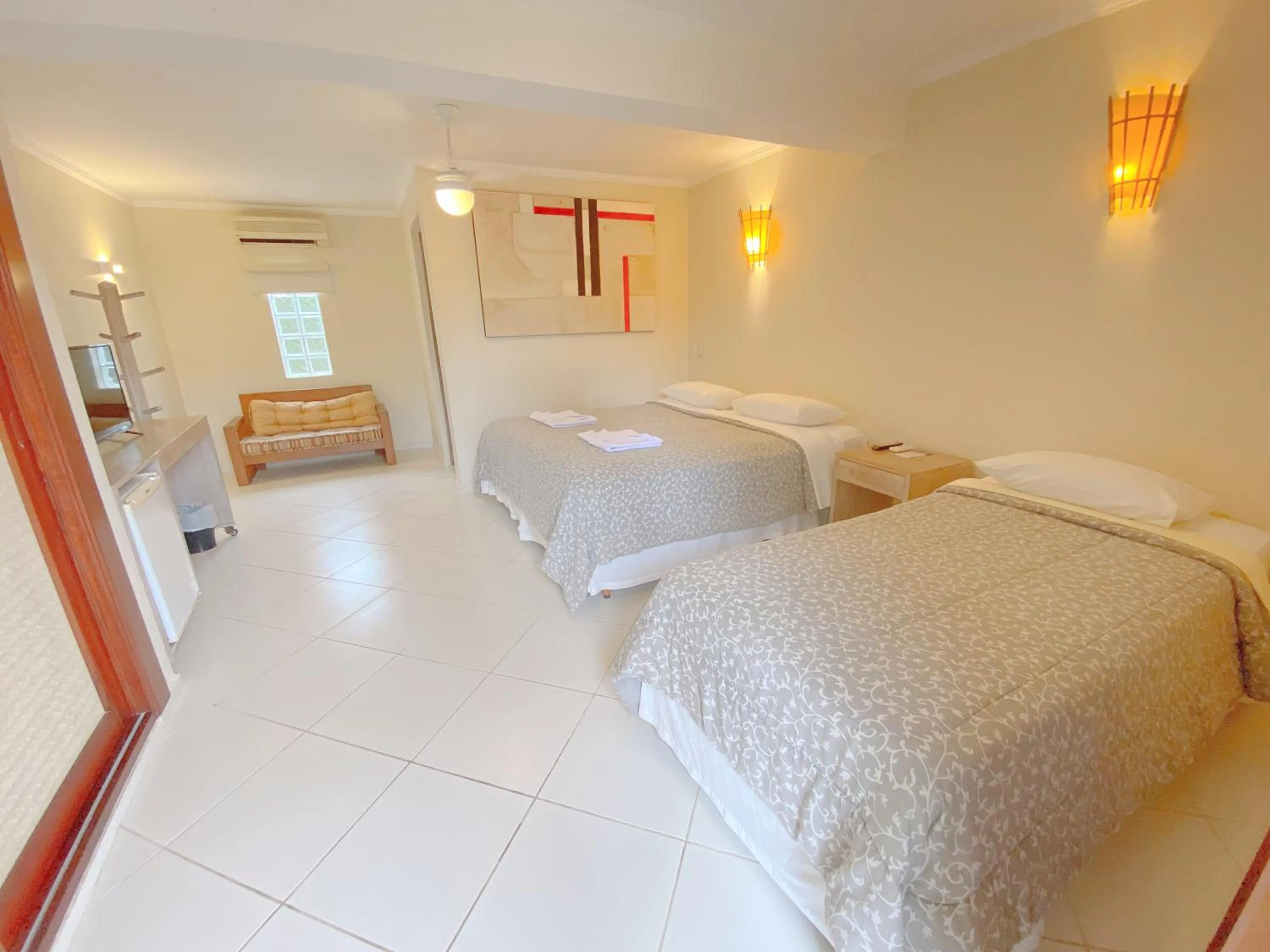 Property building, Bed in Pousada Montemar
