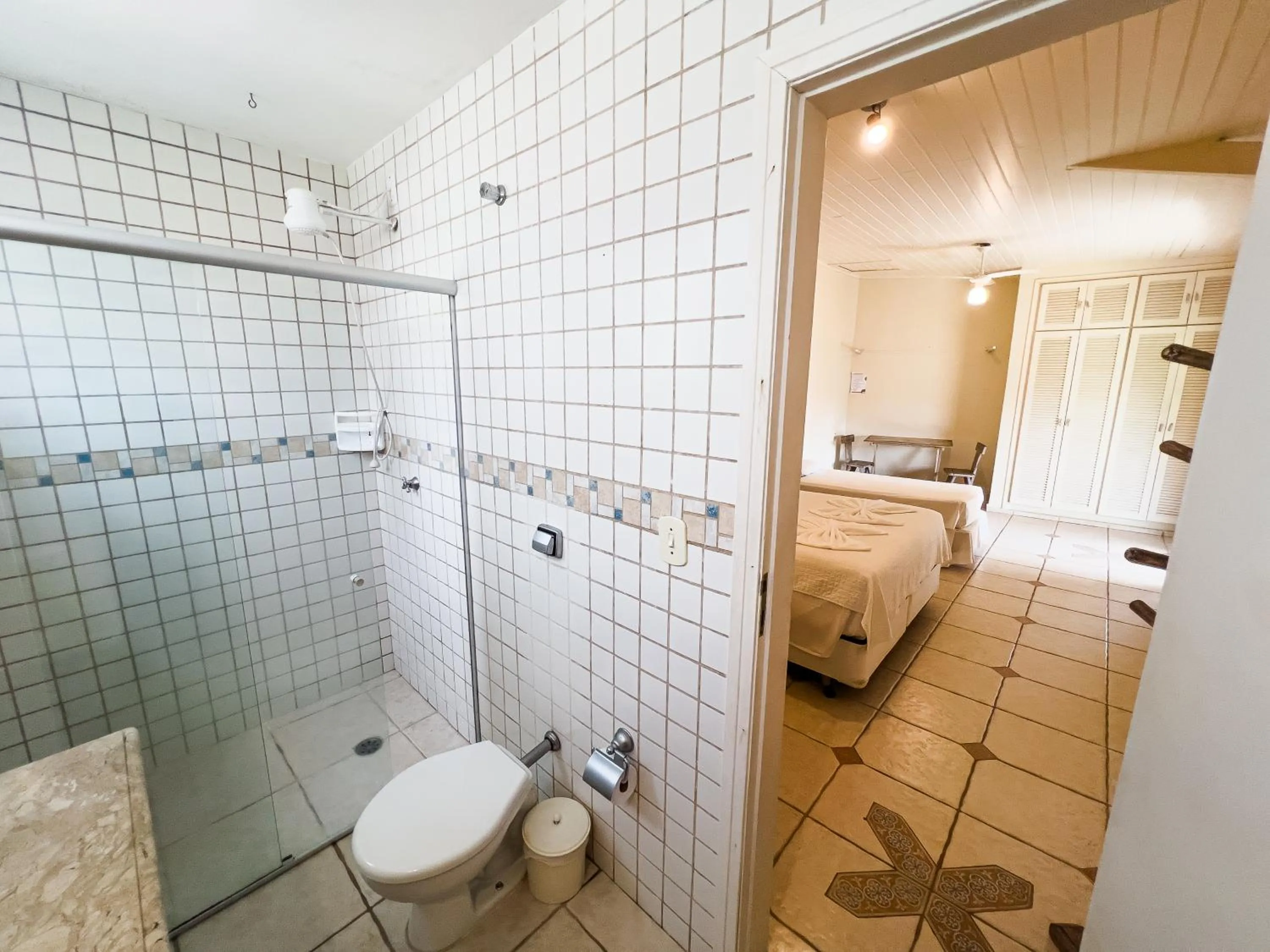 Bathroom in Pousada Montemar