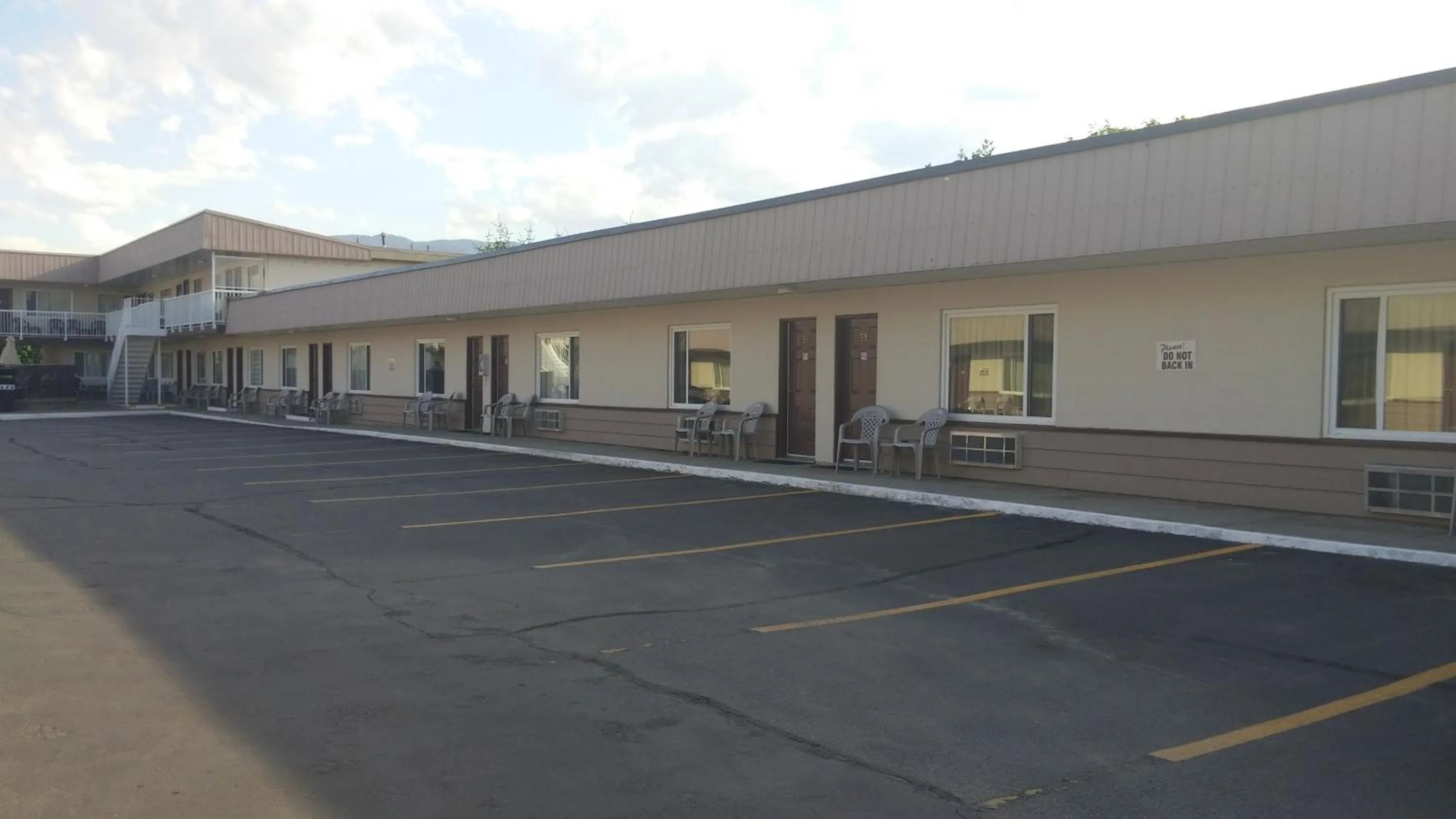 Facade/entrance in Shoreline Resort Condominiums