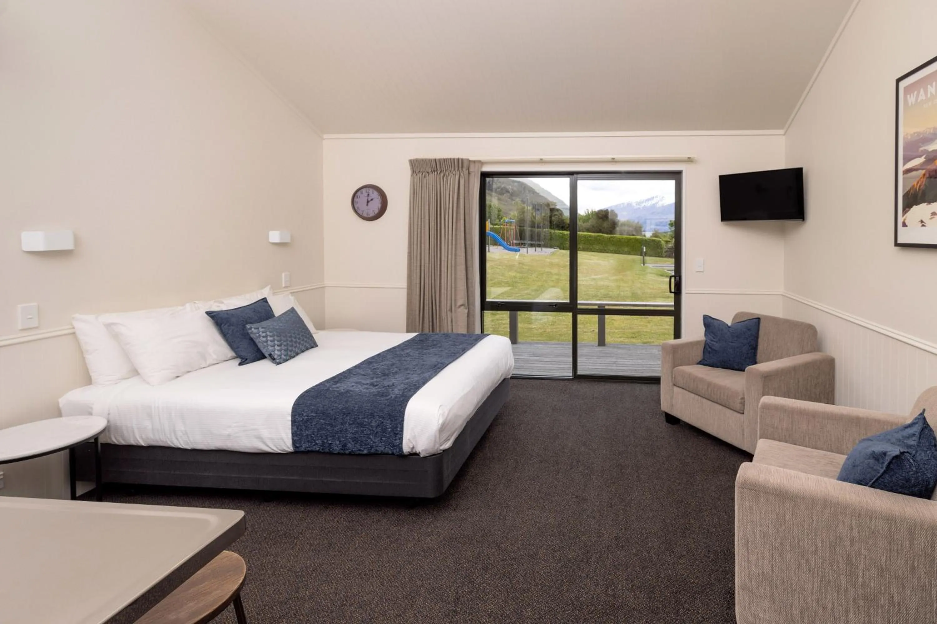 Bed in Wanaka Top 10 Holiday Park